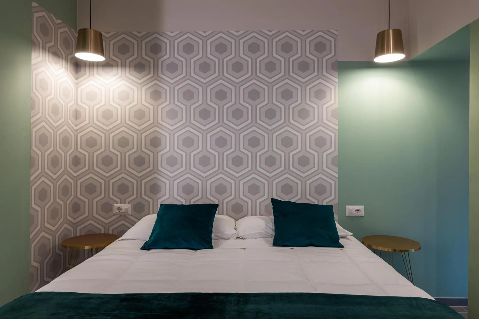 Bedroom, Bed in New Morpheus Rooms