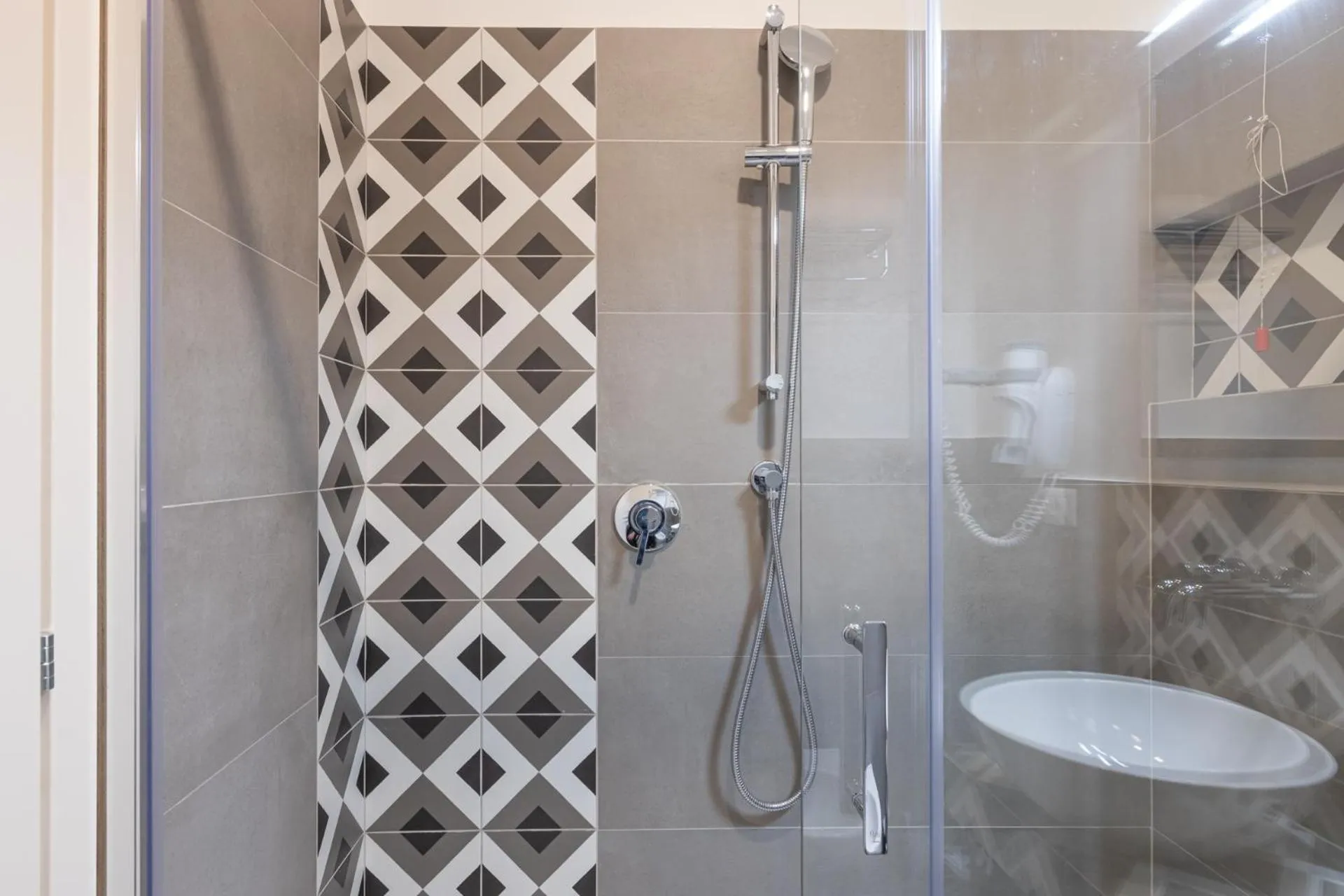 Shower in New Morpheus Rooms