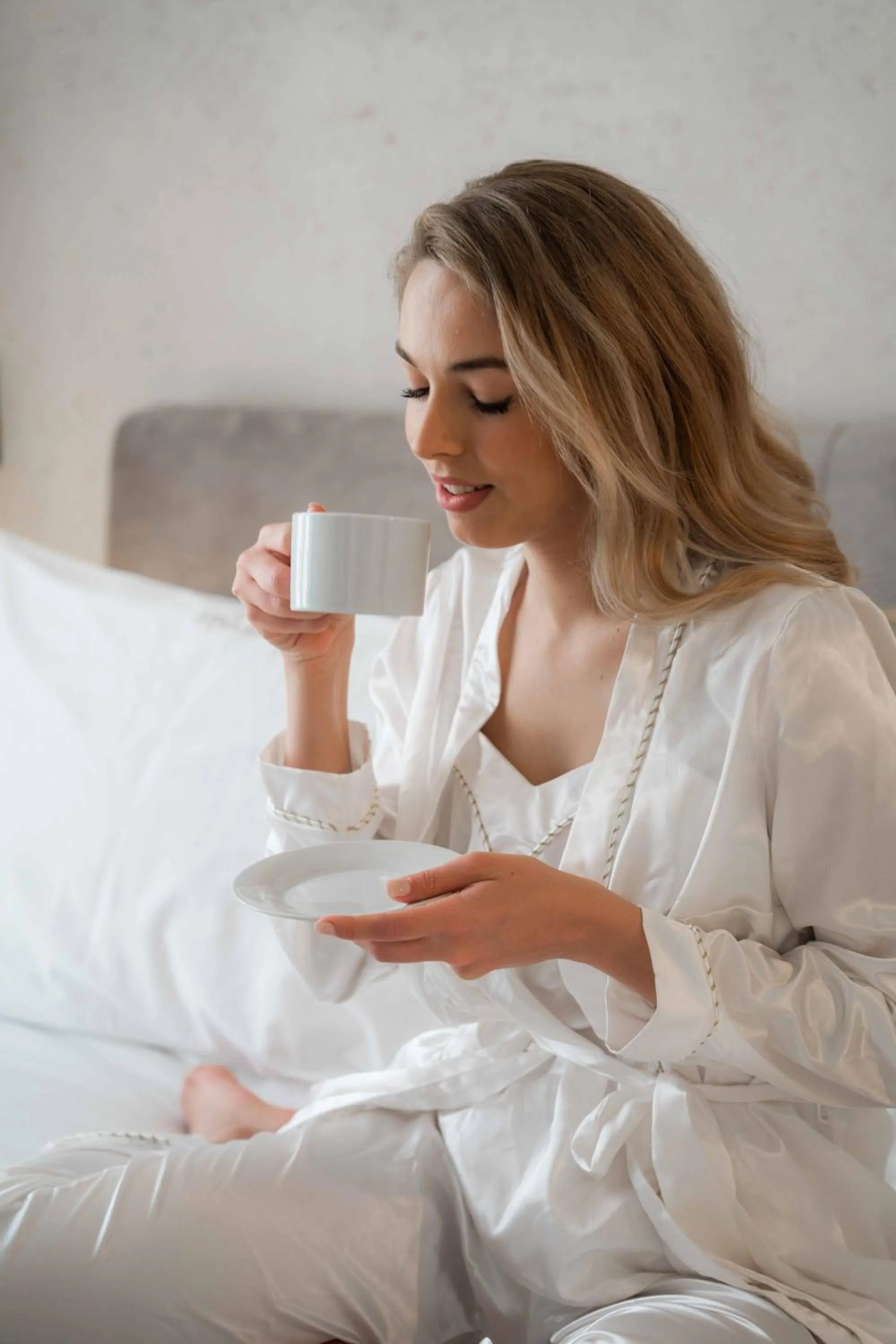 People, Bed in Paleo Suites