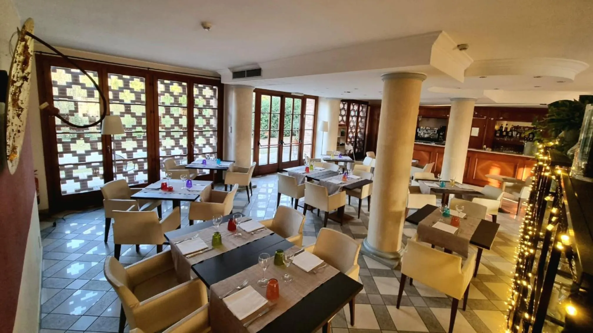 Restaurant/places to eat in Country Hotel Castelbarco