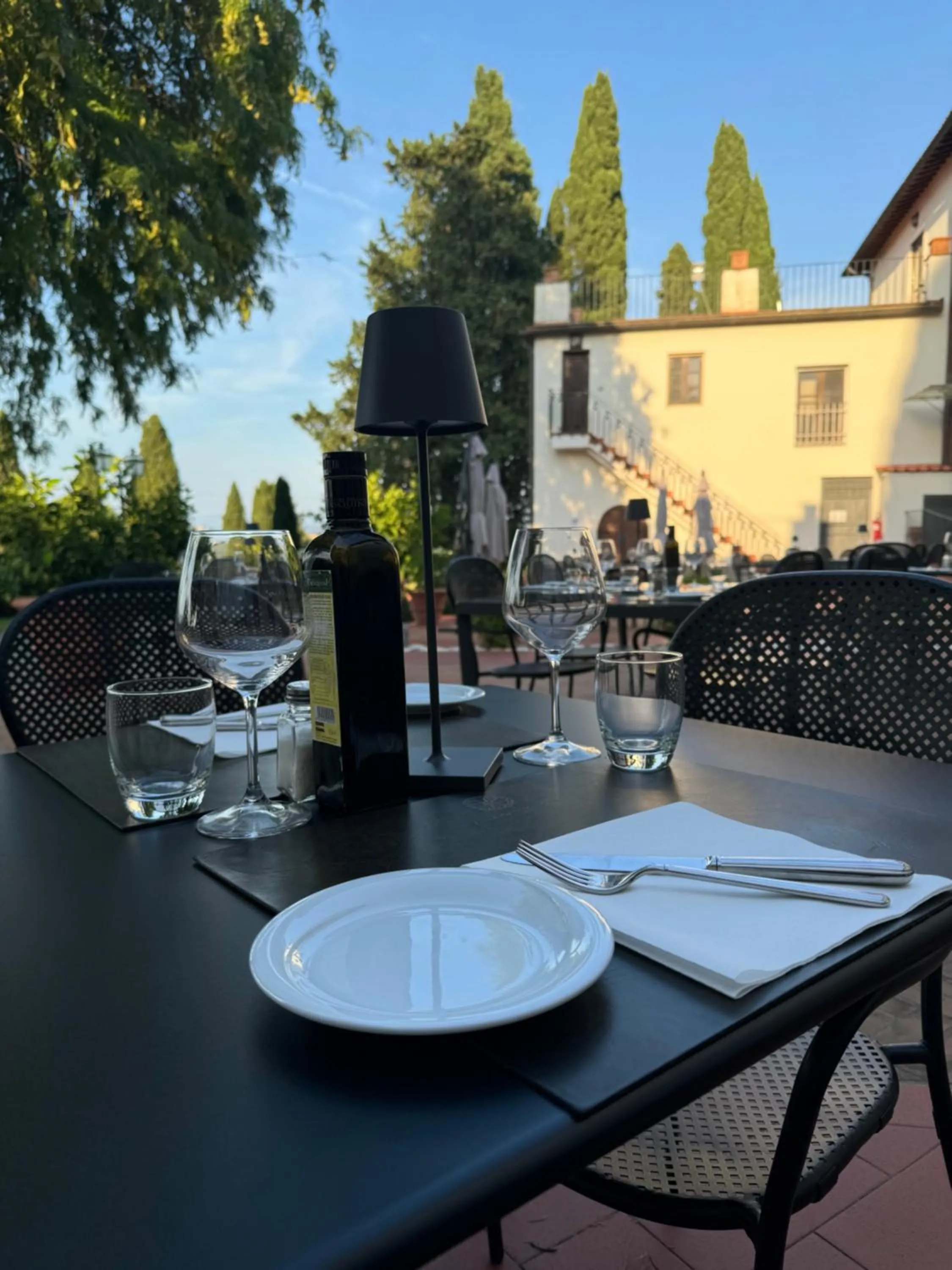 Restaurant/places to eat in Villa Castiglione
