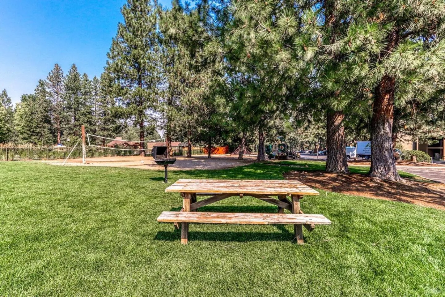 Seventh Mountain Resort