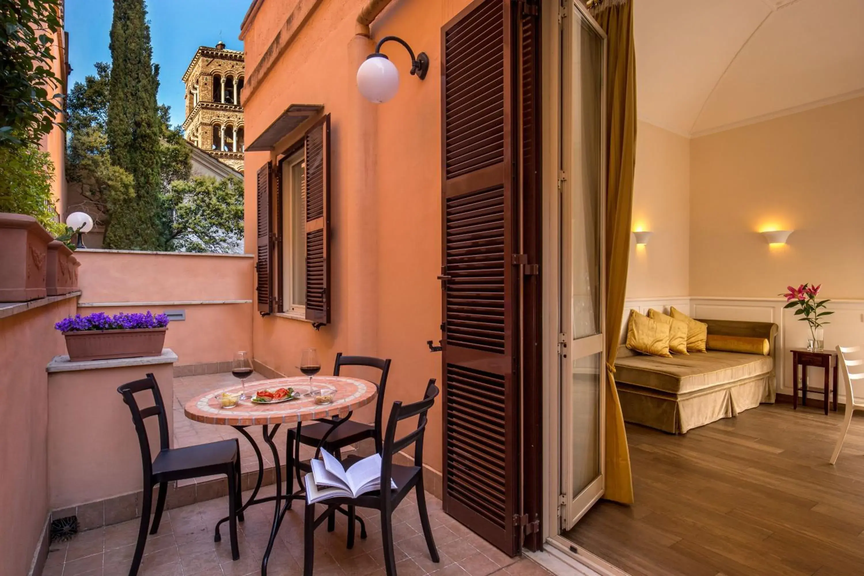 Property building in Aenea Inn Property building in Aenea Inn