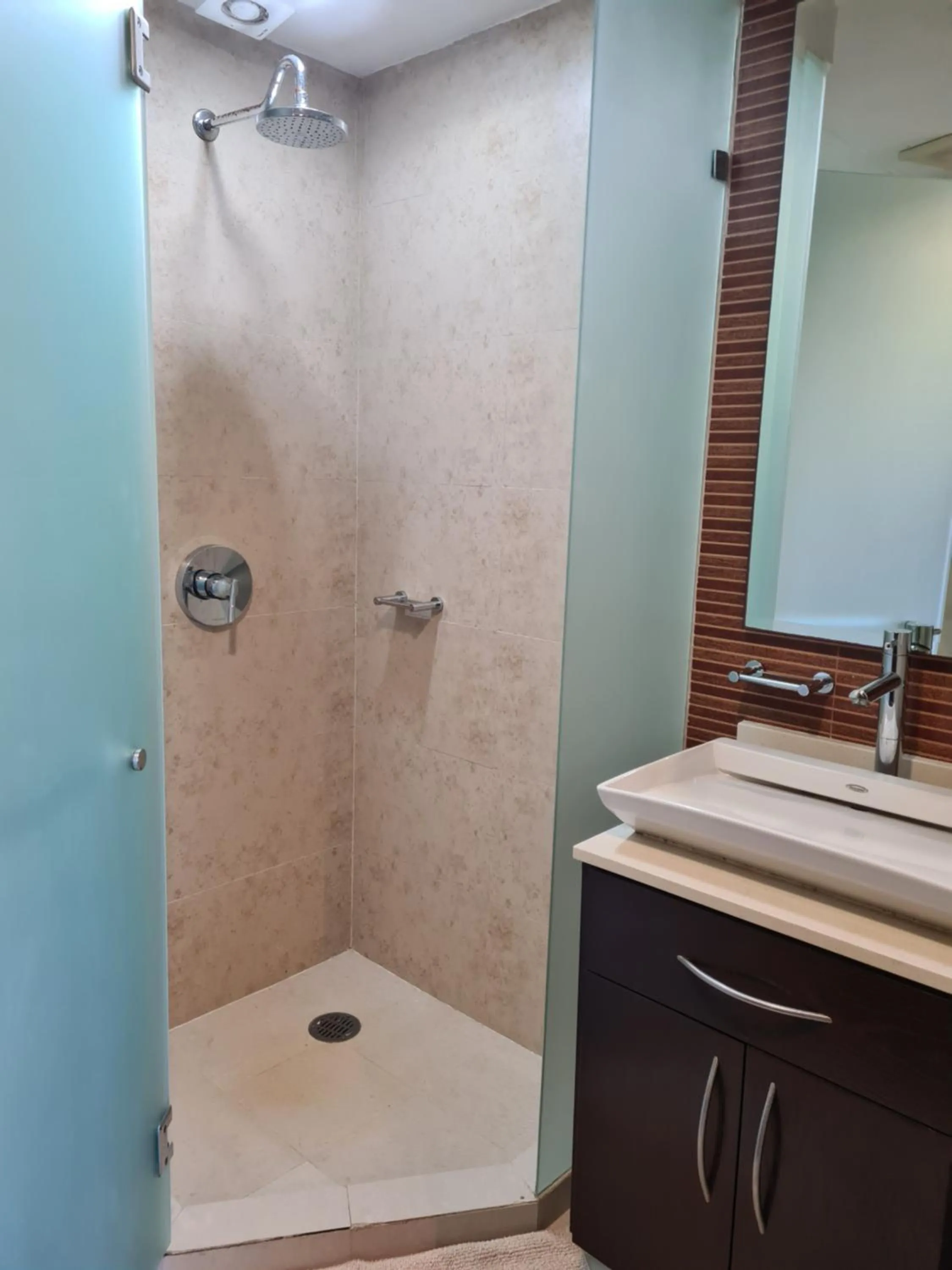 Bathroom in Luxury ocean view penthouse and private beach club