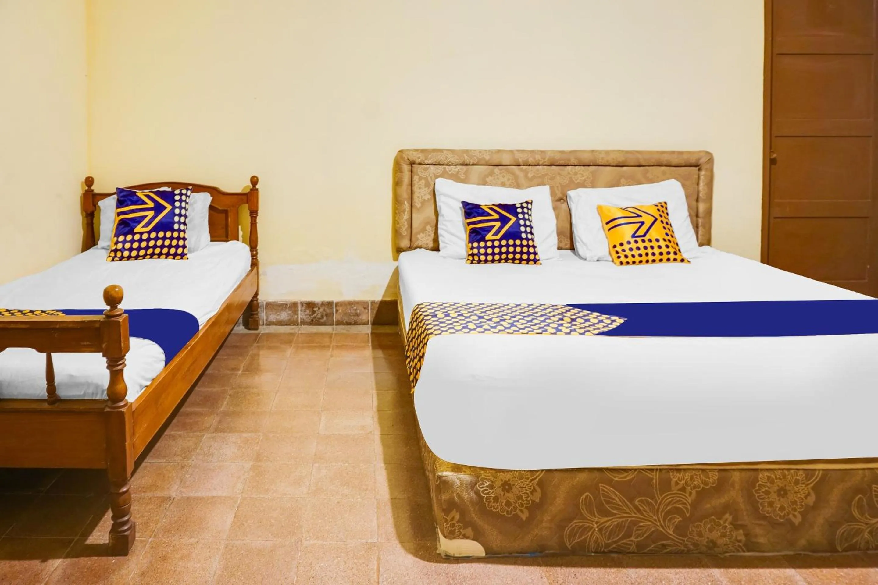 Bedroom, Bed in OYO Life 92087 Griya Nurainy