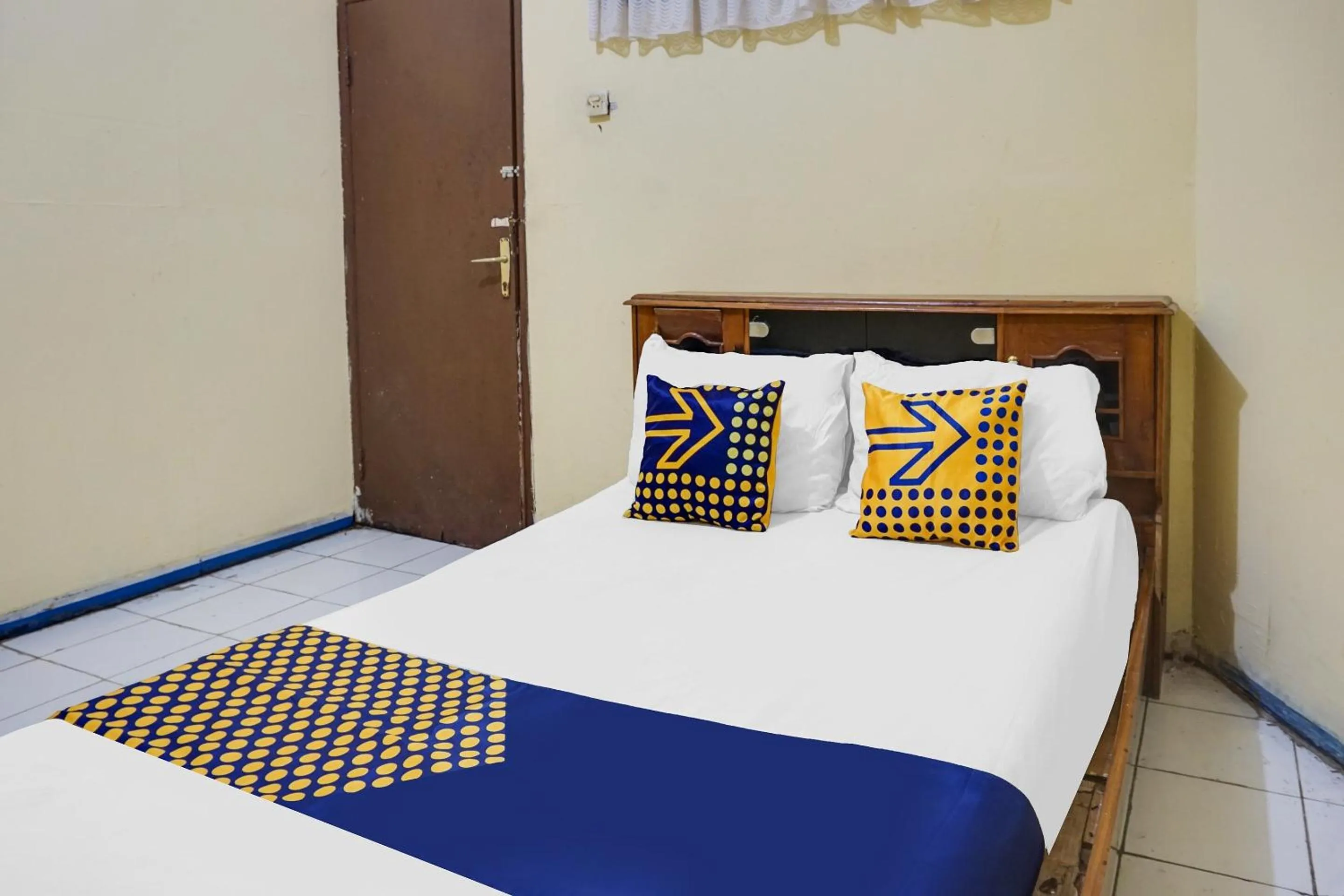 Bedroom, Bed in OYO Life 92087 Griya Nurainy