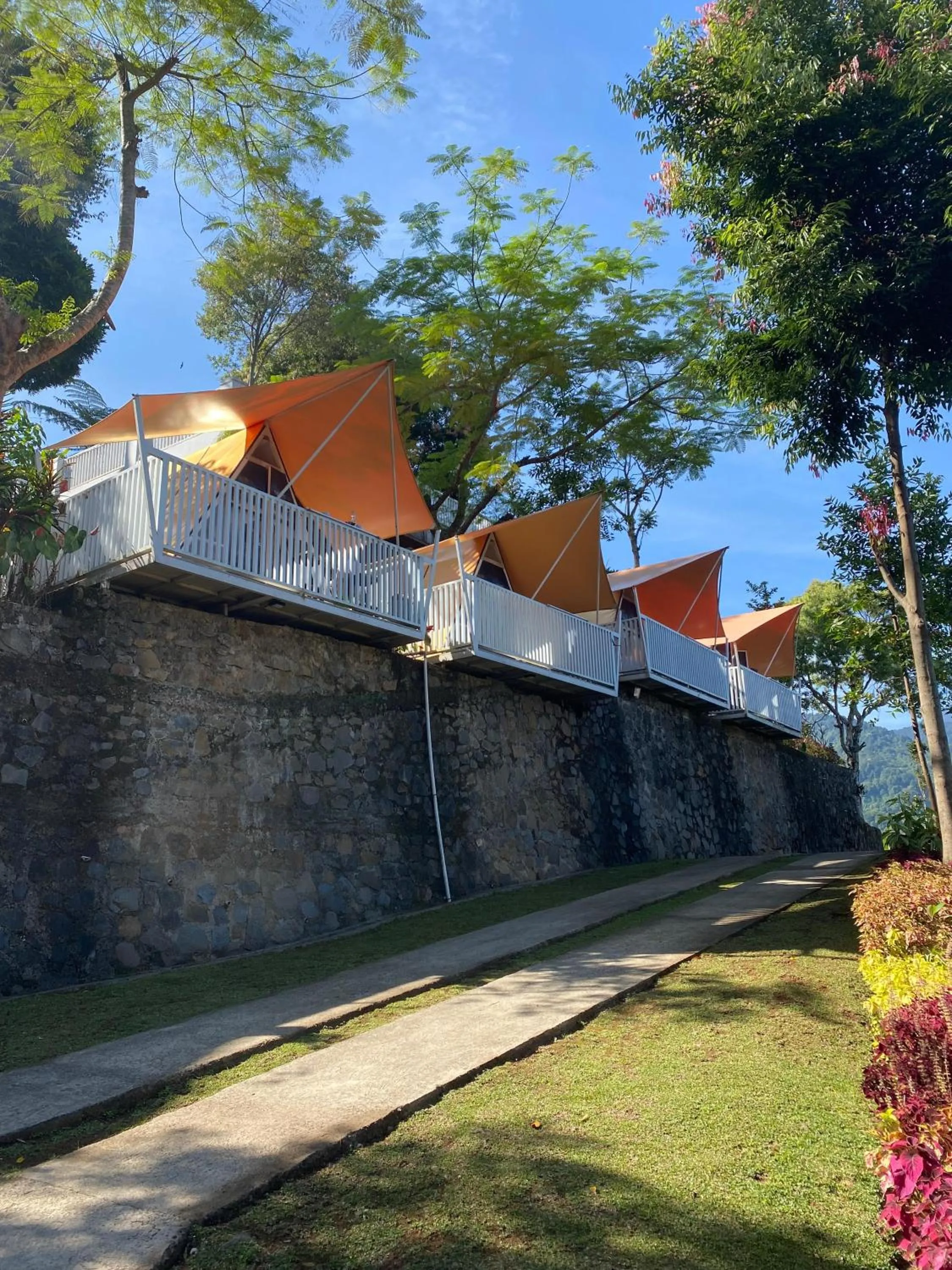 De Pointé Resort & Resto