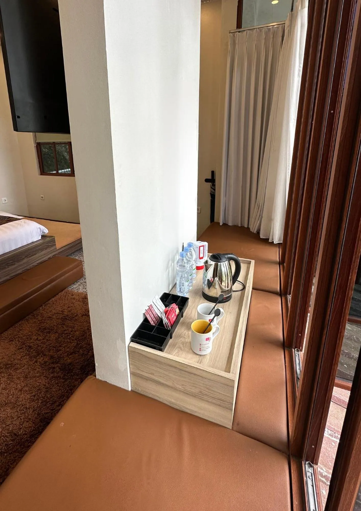 Bed in De Pointé Resort & Resto