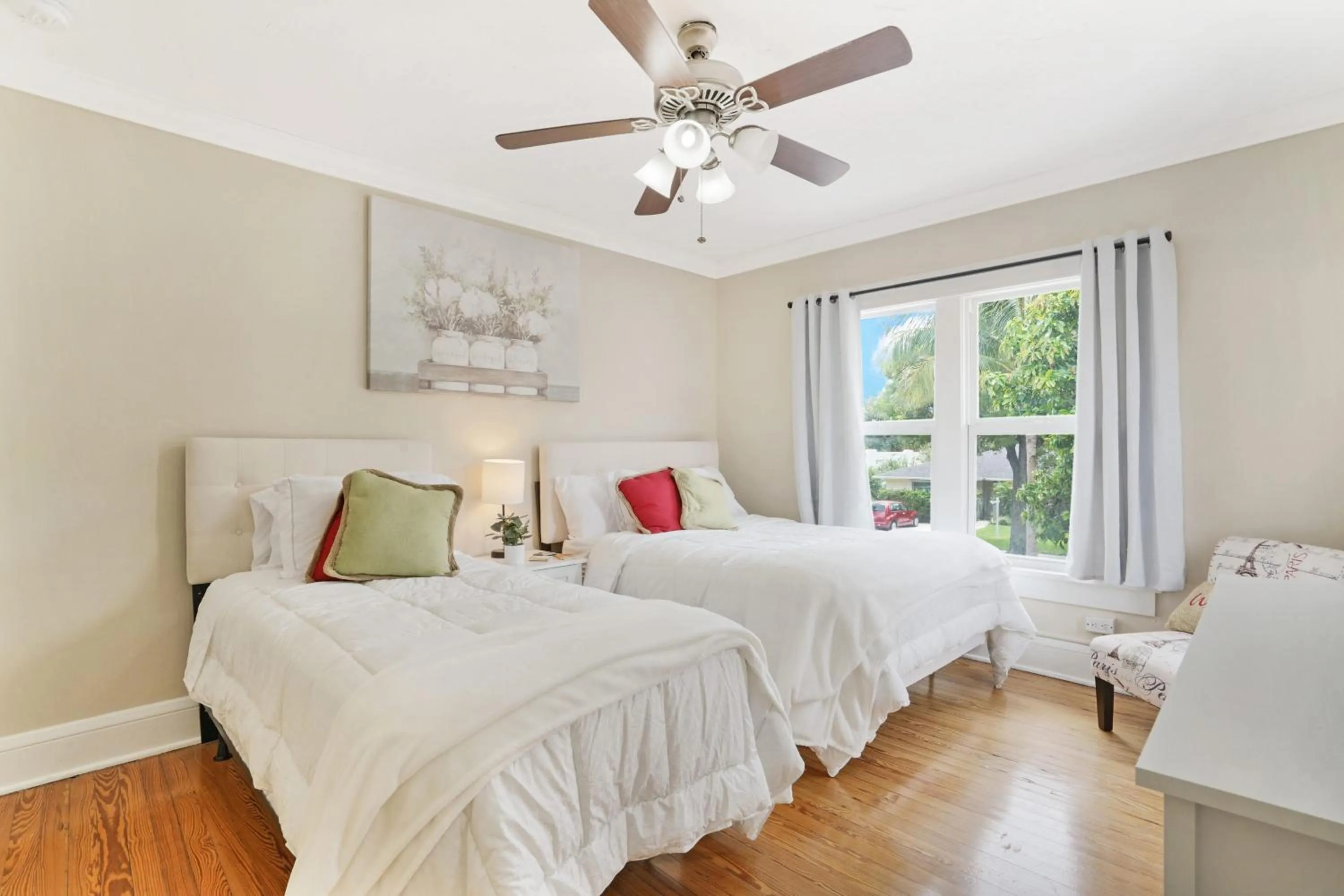 Bedroom, Bed in Charming Historic Home and Cottage minutes from the Intracoastal and the Beach