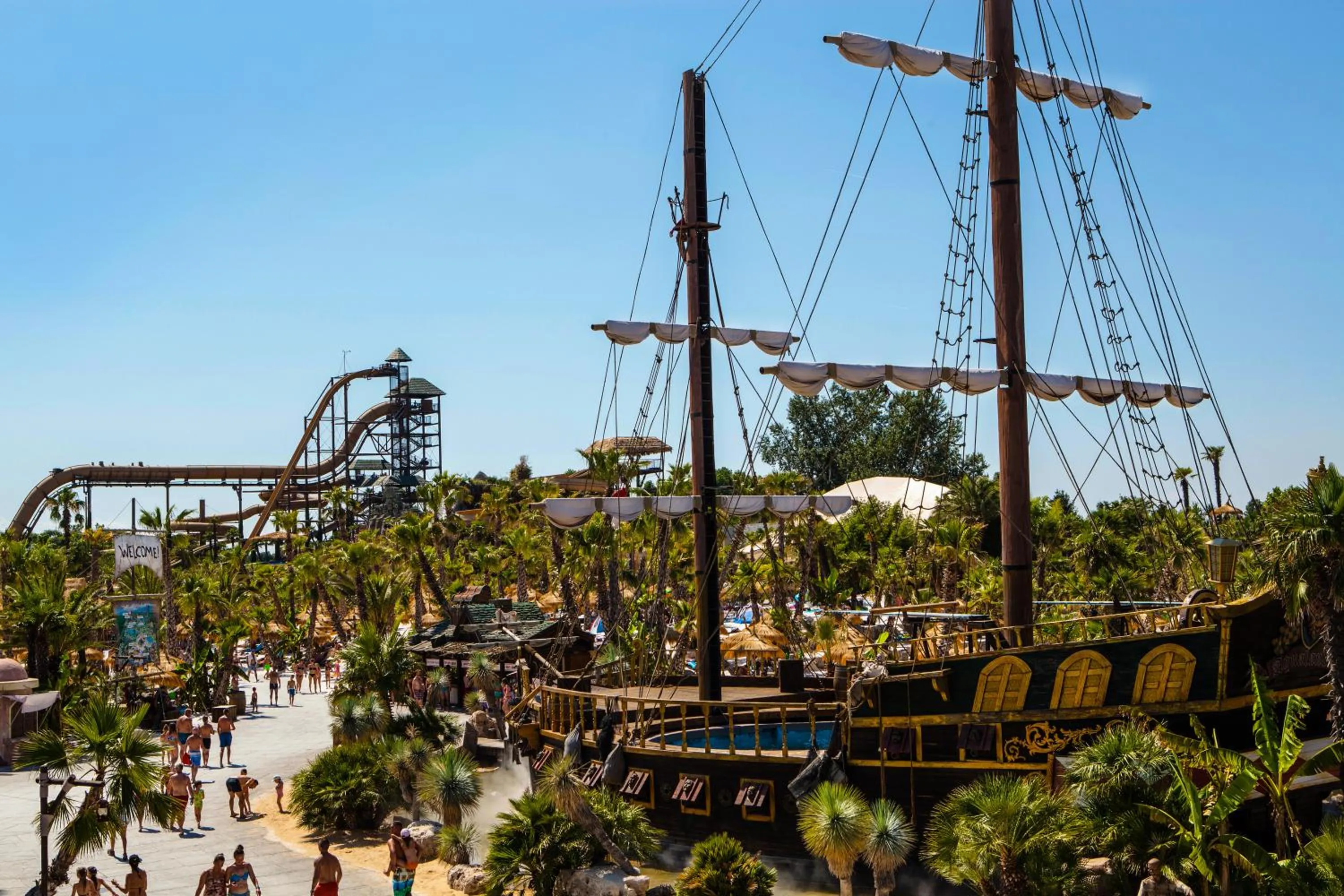 Nearby landmark in Hotel Monaco & Quisisana