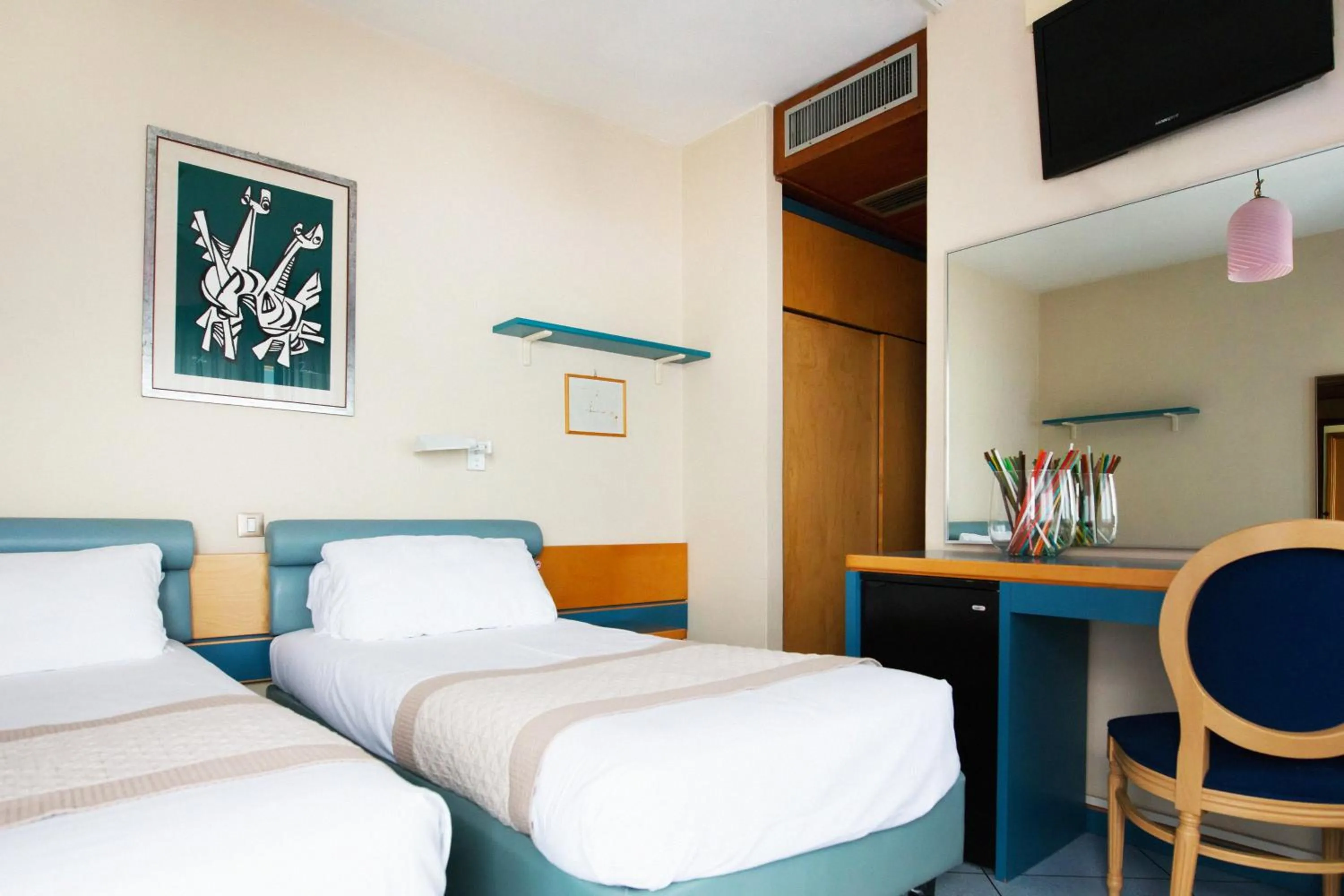 Photo of the whole room, Bed in Hotel Monaco & Quisisana