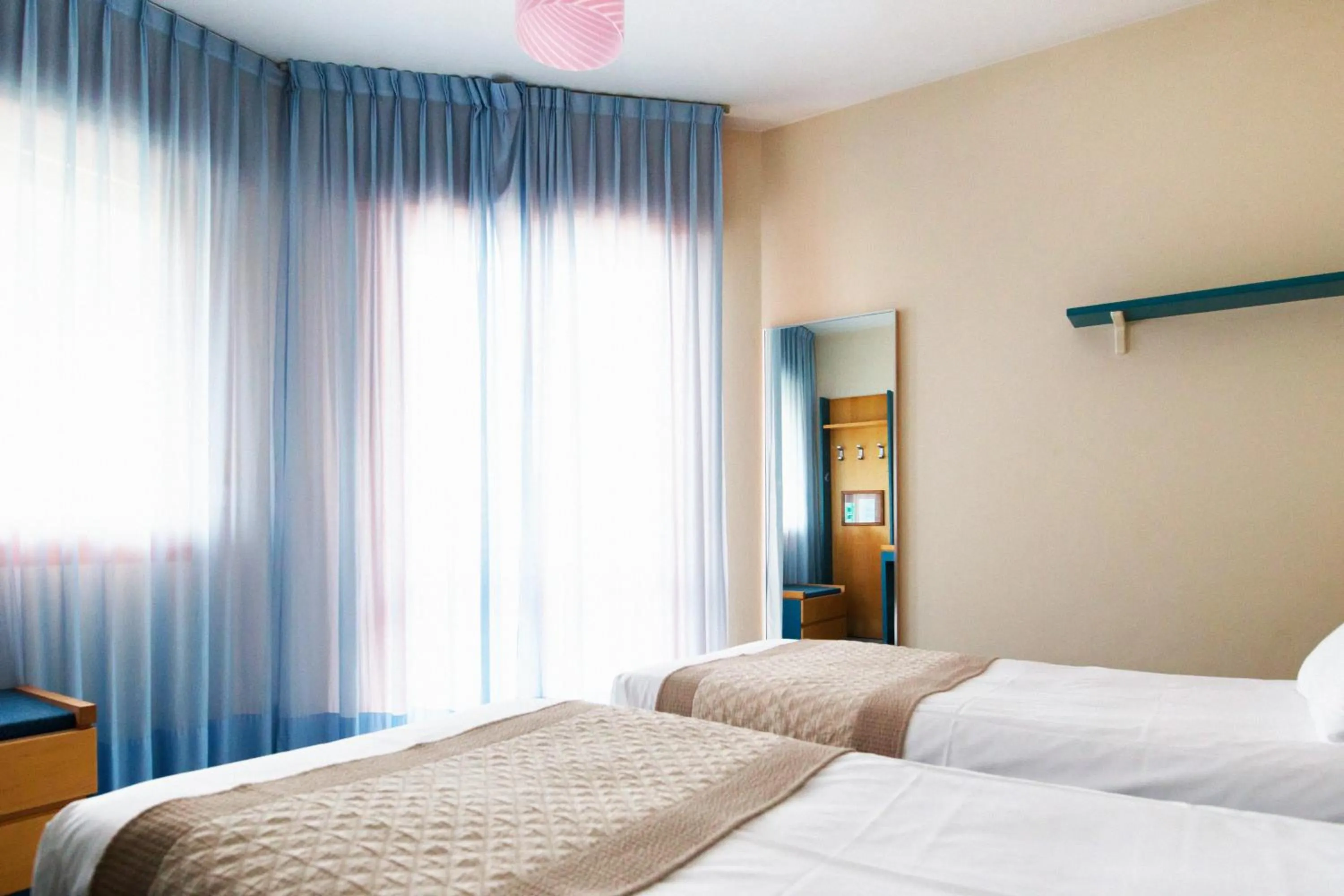 Photo of the whole room, Bed in Hotel Monaco & Quisisana