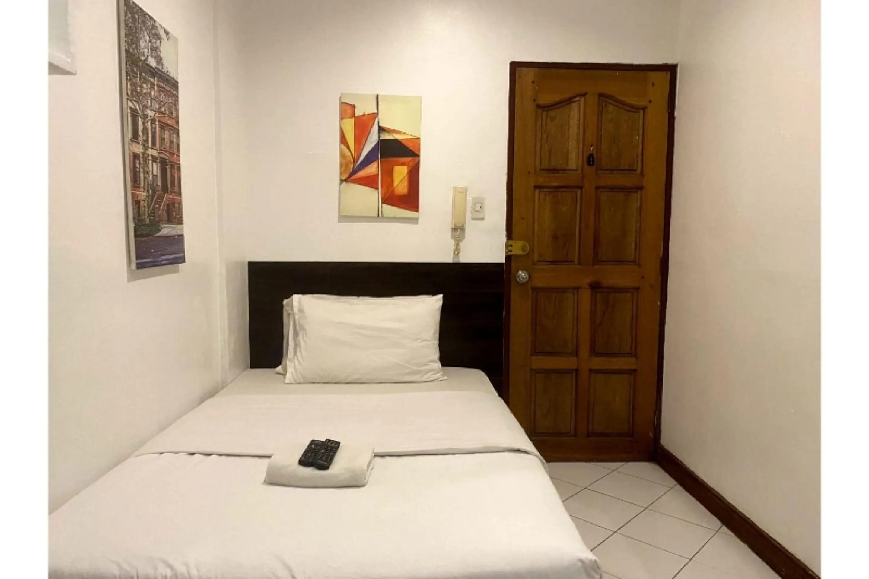 Bedroom in OYO 857 City Stay Inns Makati Avenue