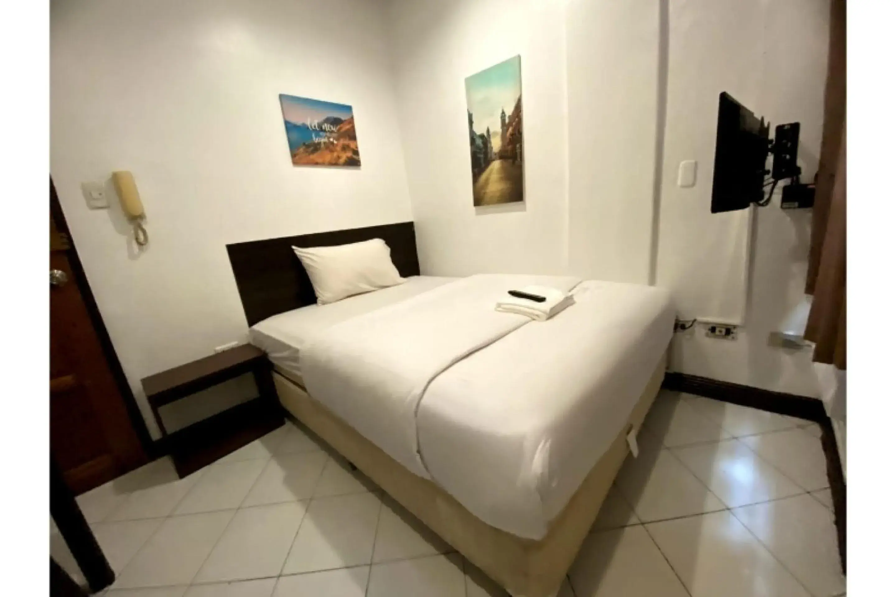 Bedroom, Bed in OYO 857 City Stay Inns Makati Avenue Bedroom, Bed in OYO 857 City Stay Inns Makati Avenue