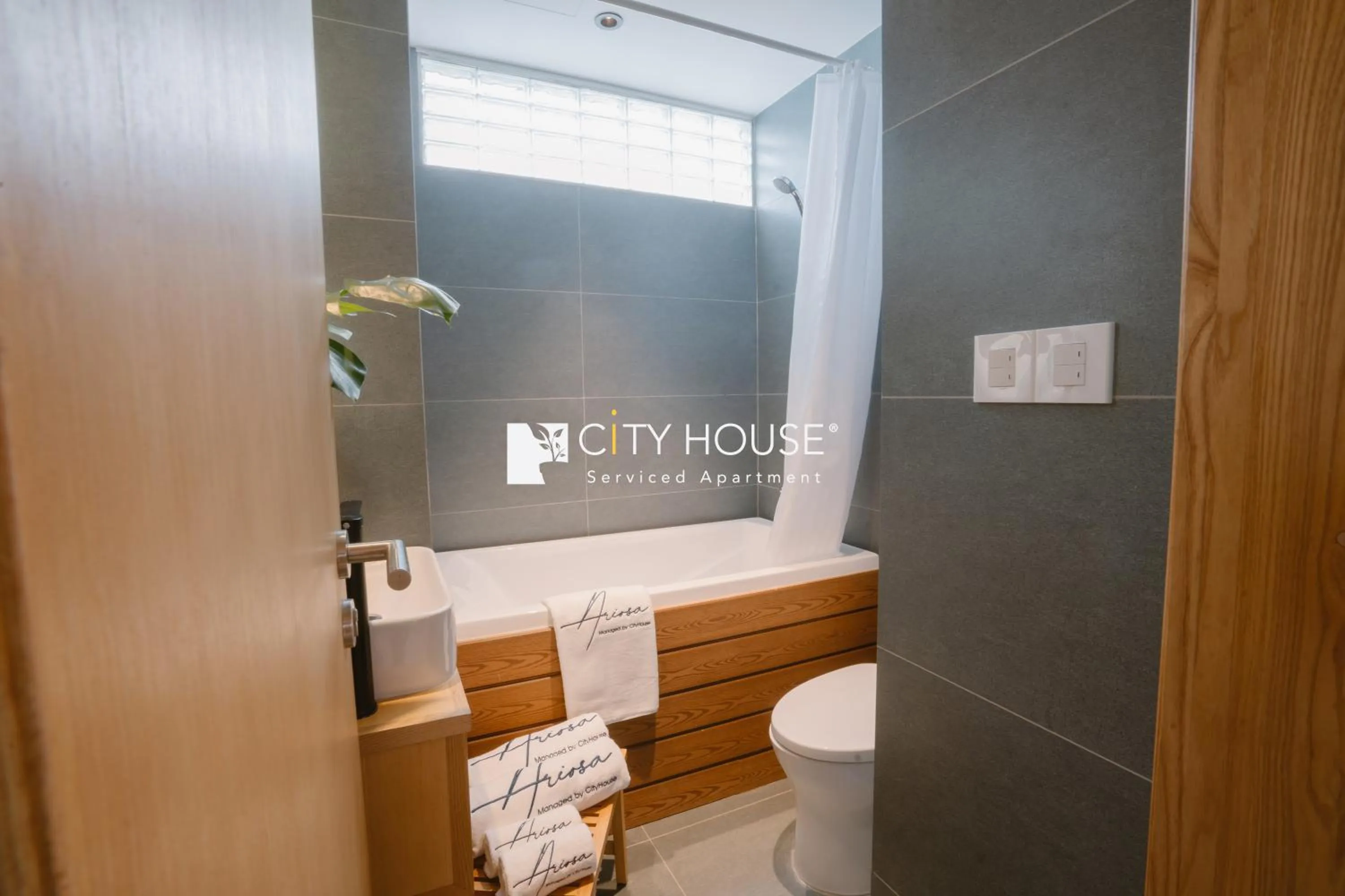 Shower in CityHouse - Ariosa