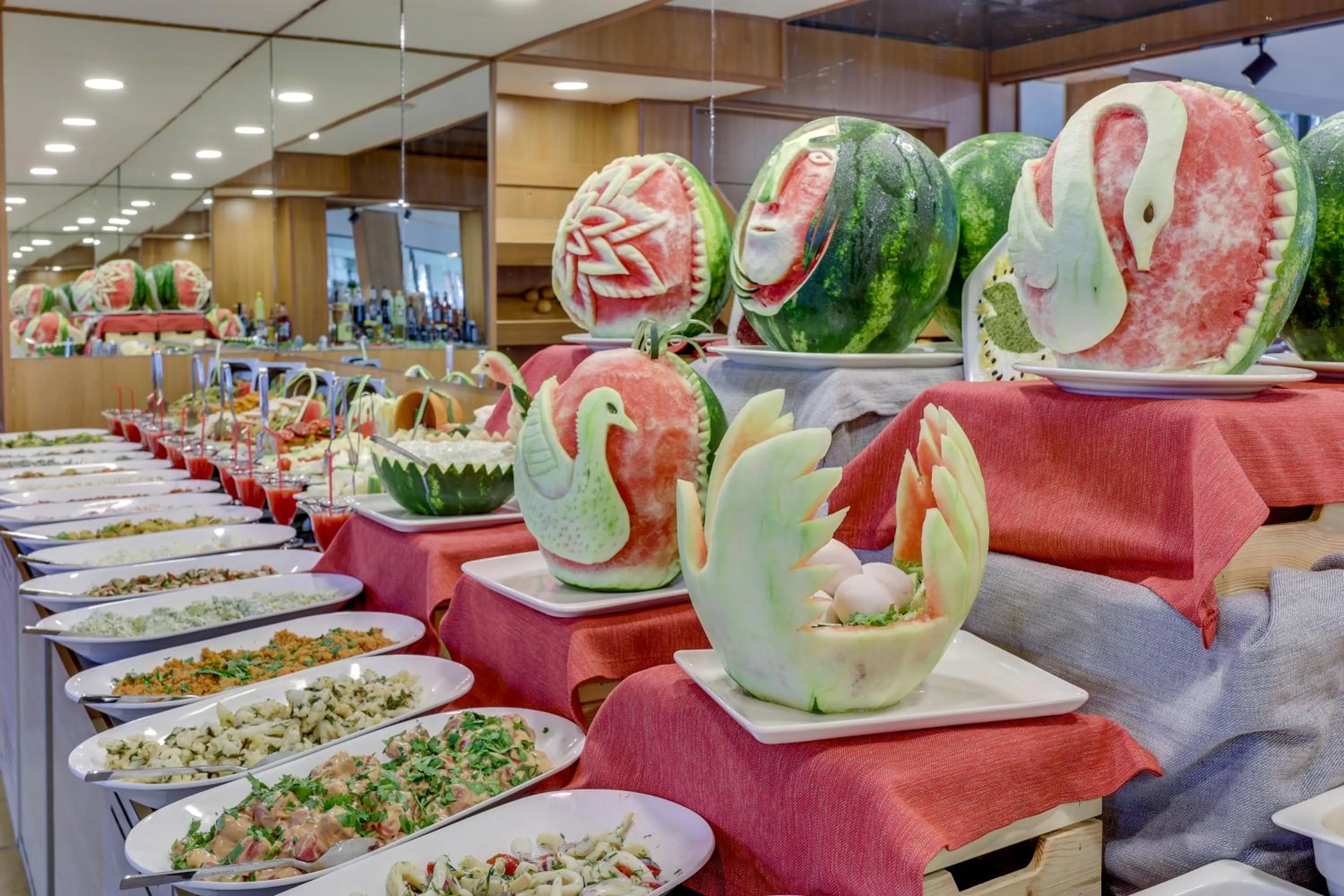 Restaurant/places to eat in Faros Premium Beach