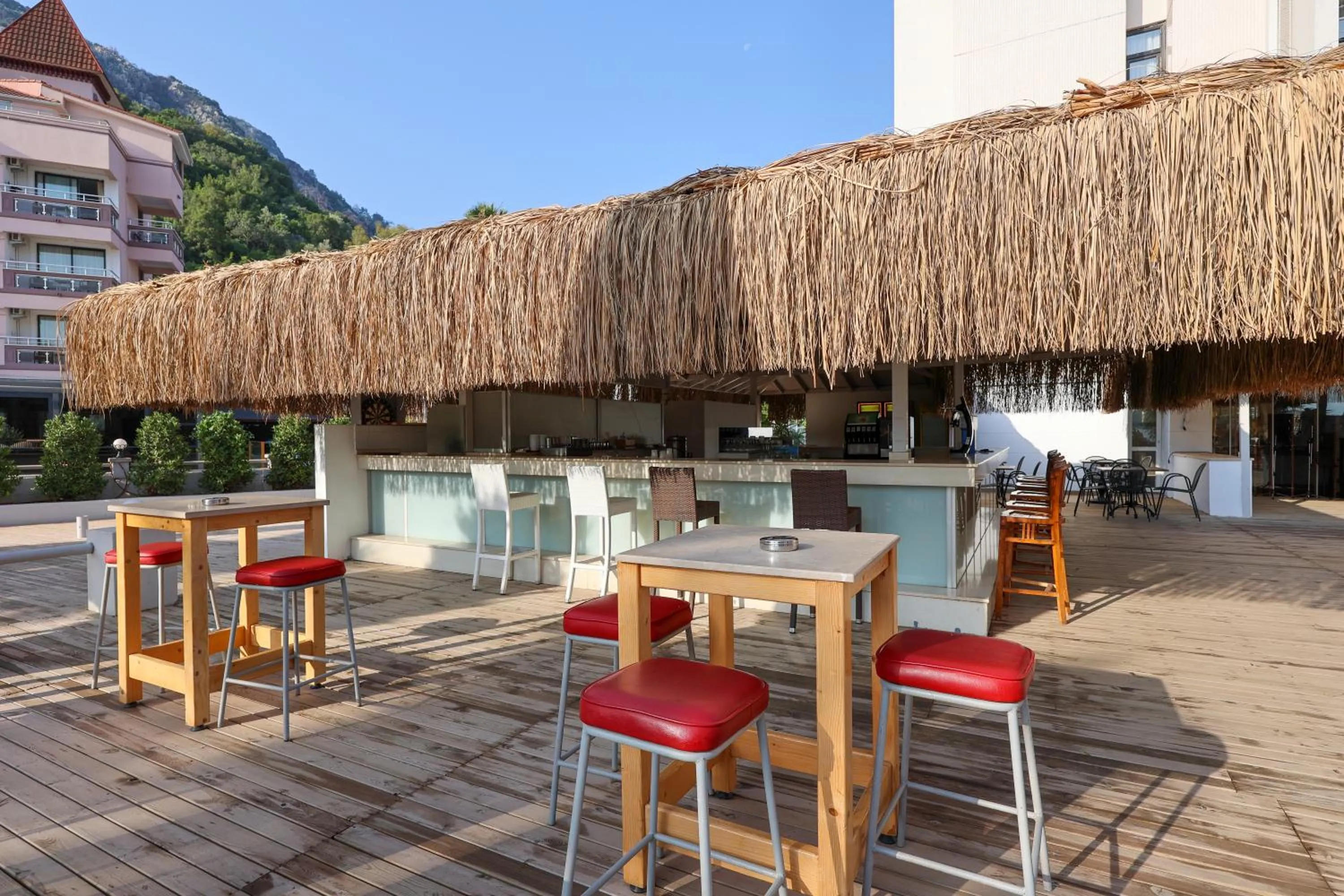 Lounge or bar in Faros Premium Beach