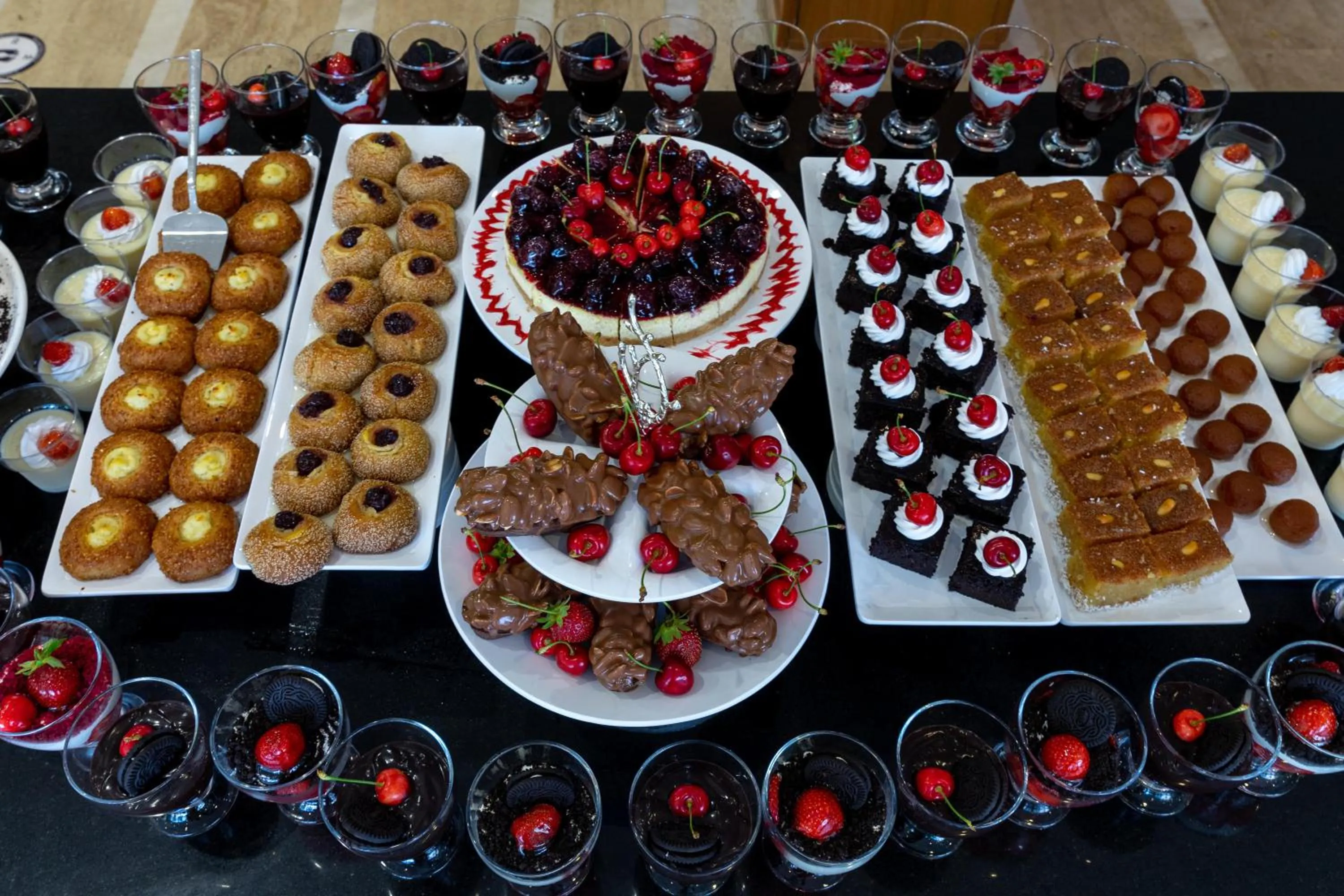 Food in Faros Premium Beach