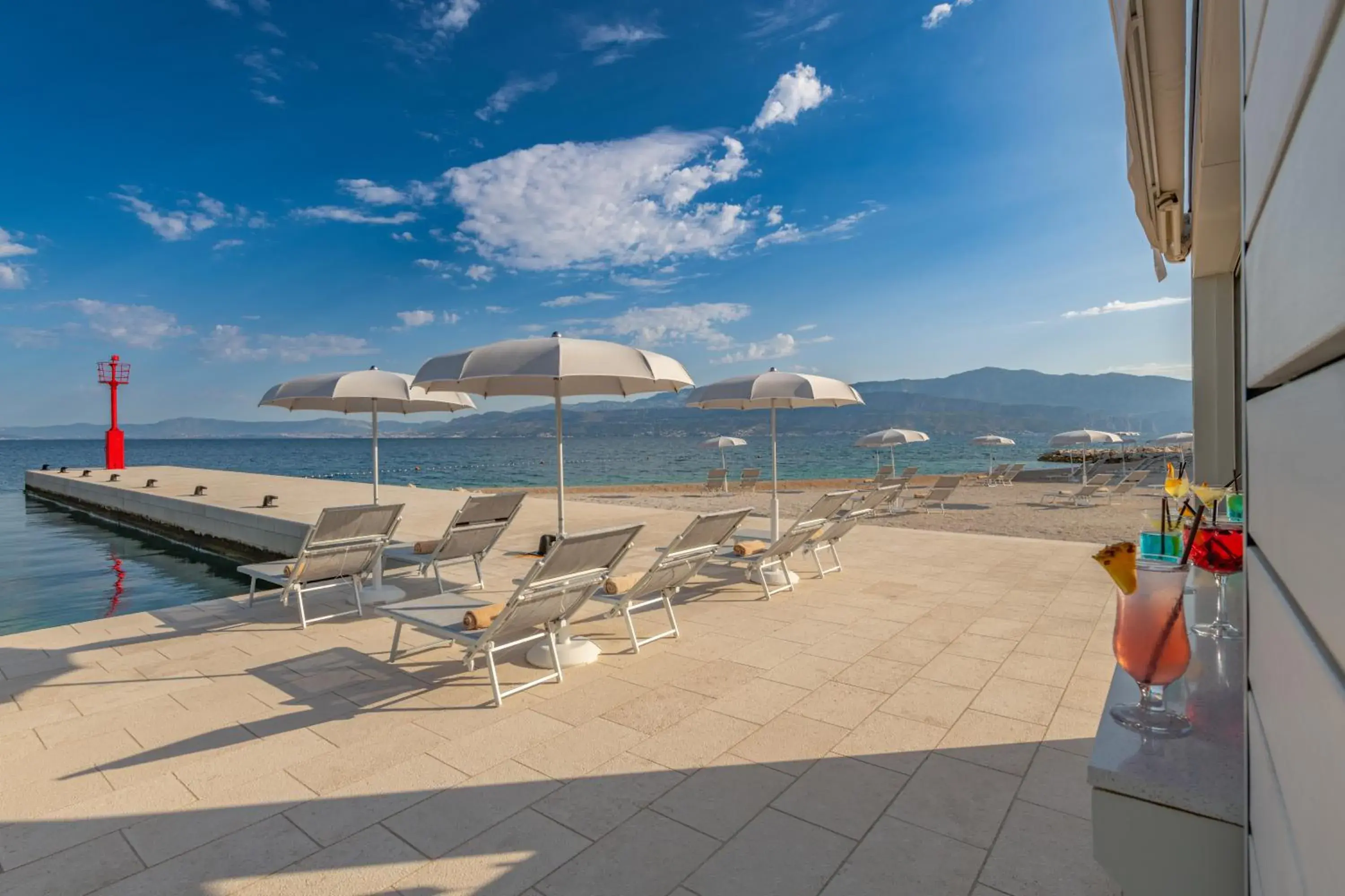 Beach in Grand Hotel View Beach in Grand Hotel View