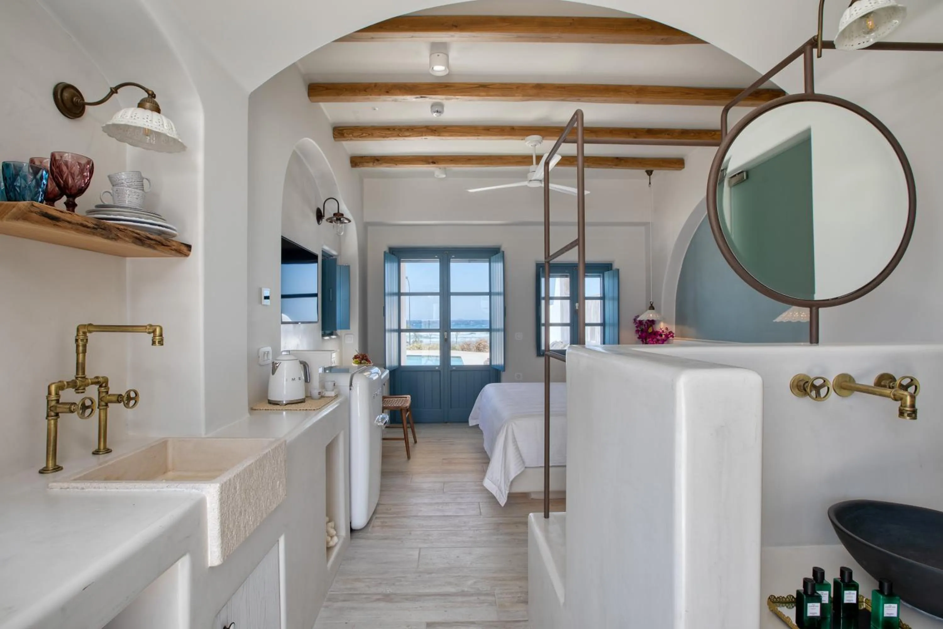 Bathroom in Blue Pearls-Adults Only Luxury Suites