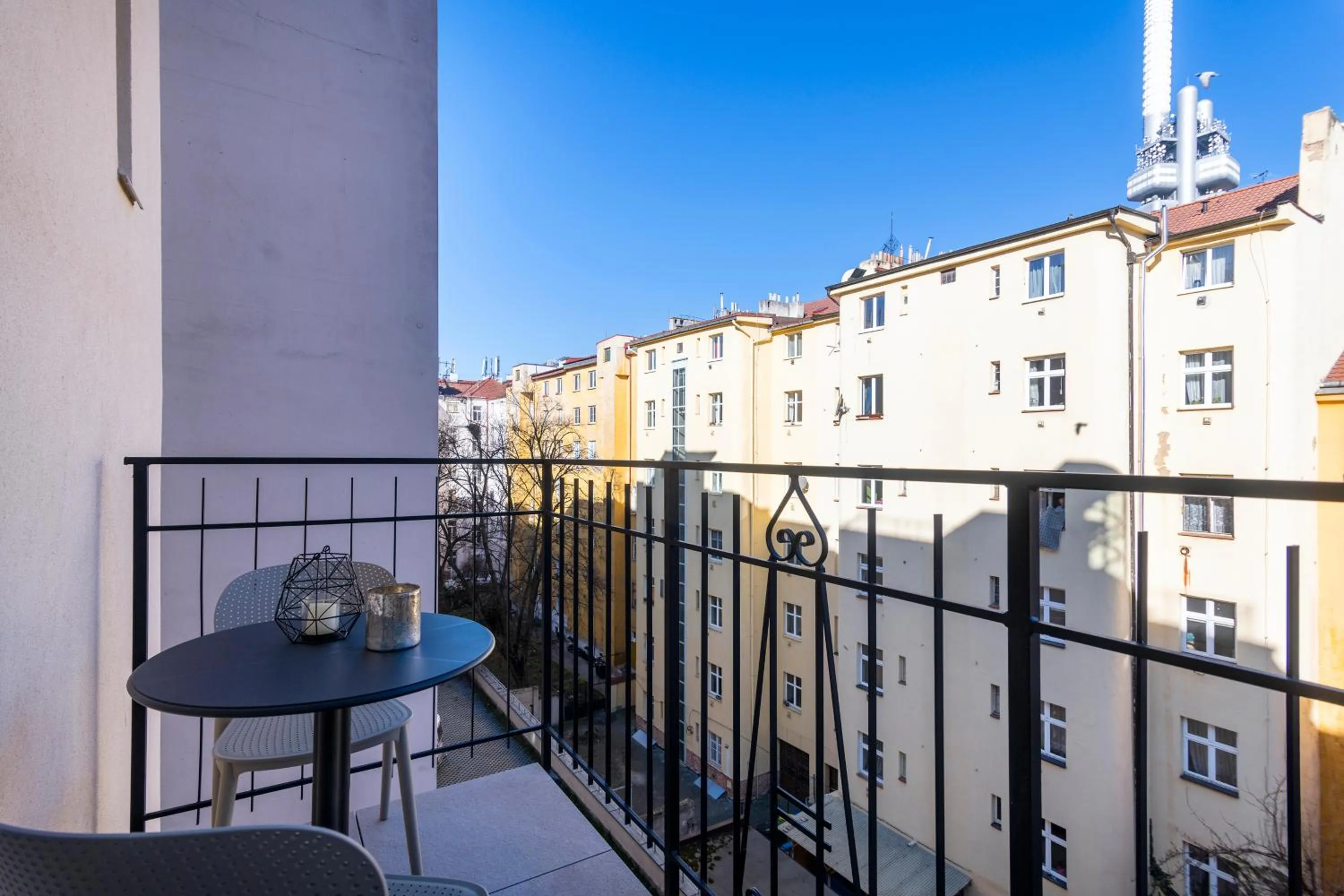 Balcony/Terrace in Hidden Art Boutique Residence by Dwellfort