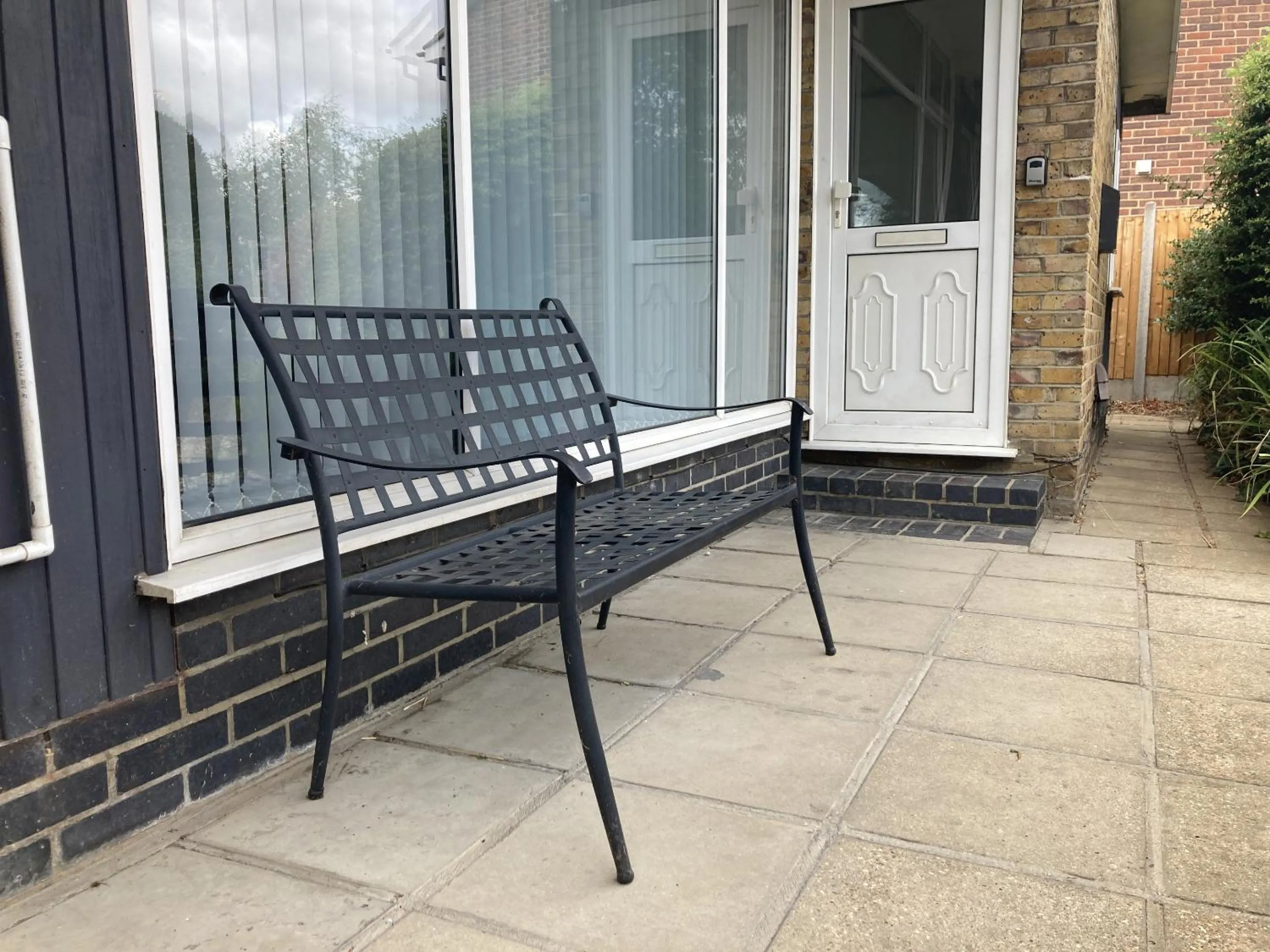 Property building in Stanford Villa