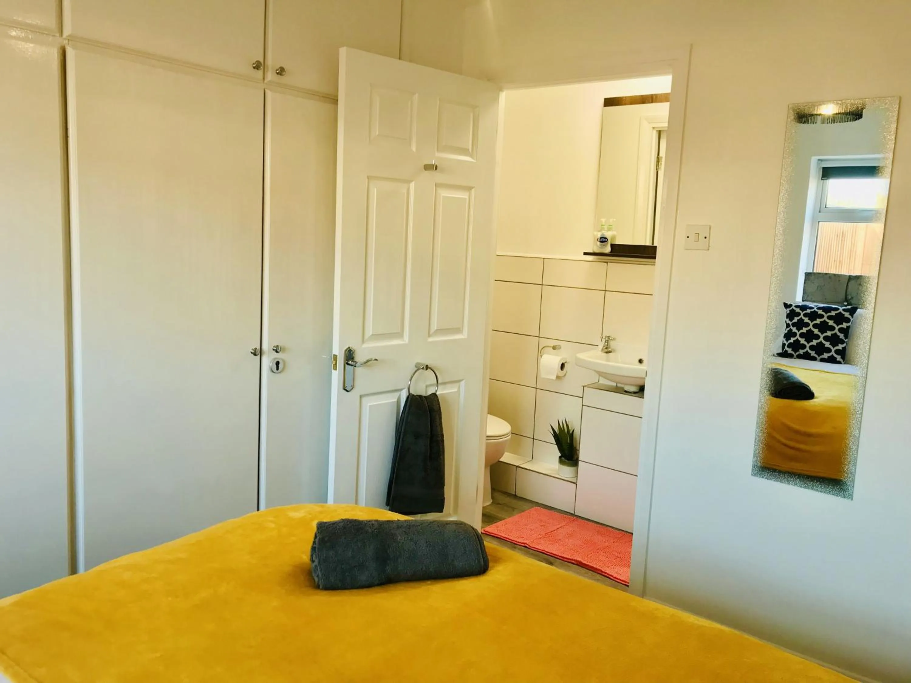 Bedroom in Stanford Villa