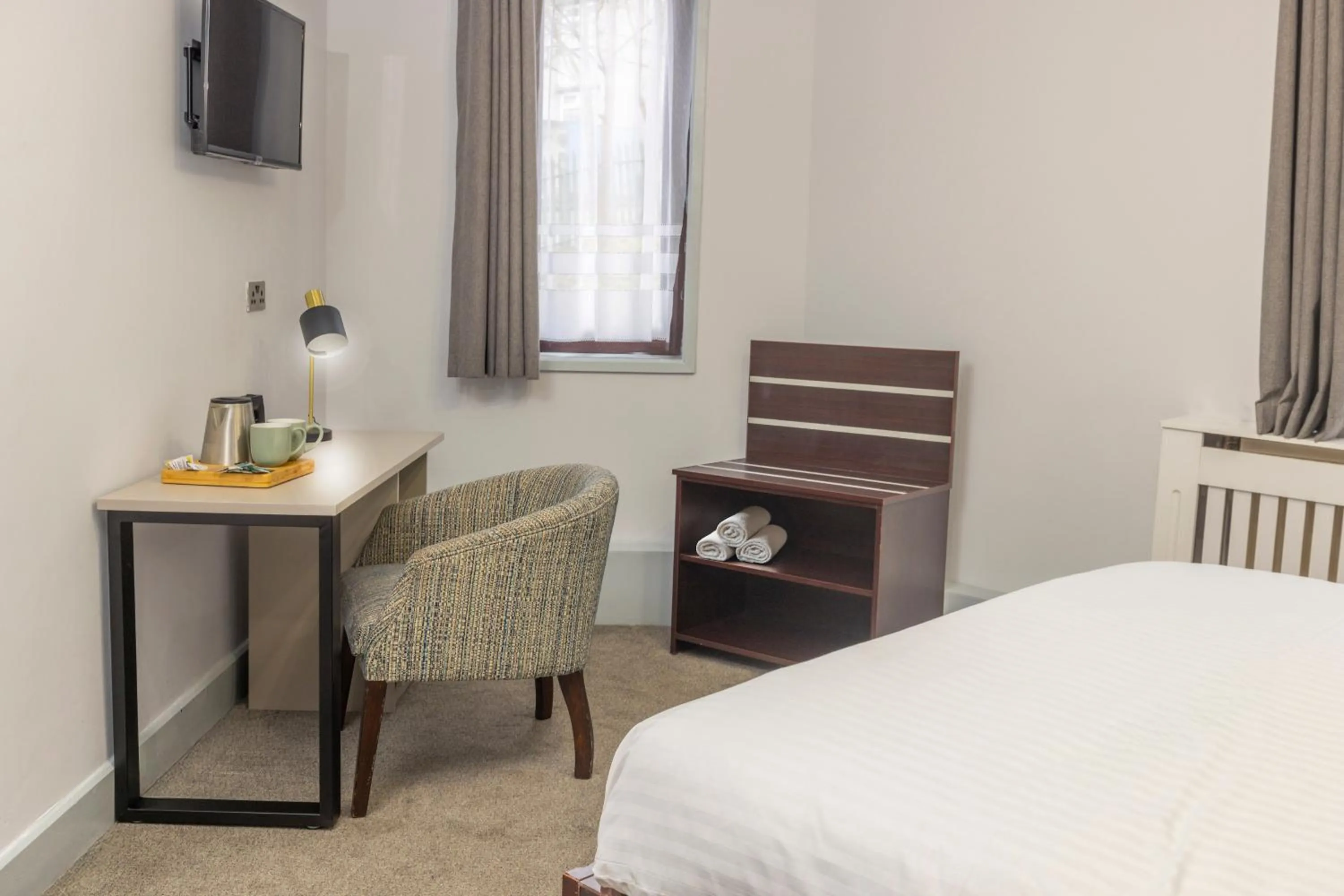 Bedroom, Bed in Best Western Ebbw Vale