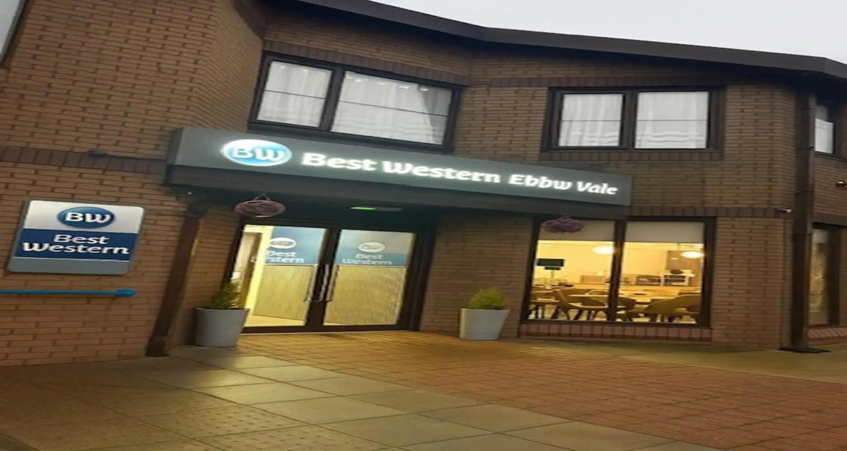 Property building in Best Western Ebbw Vale Property building in Best Western Ebbw Vale