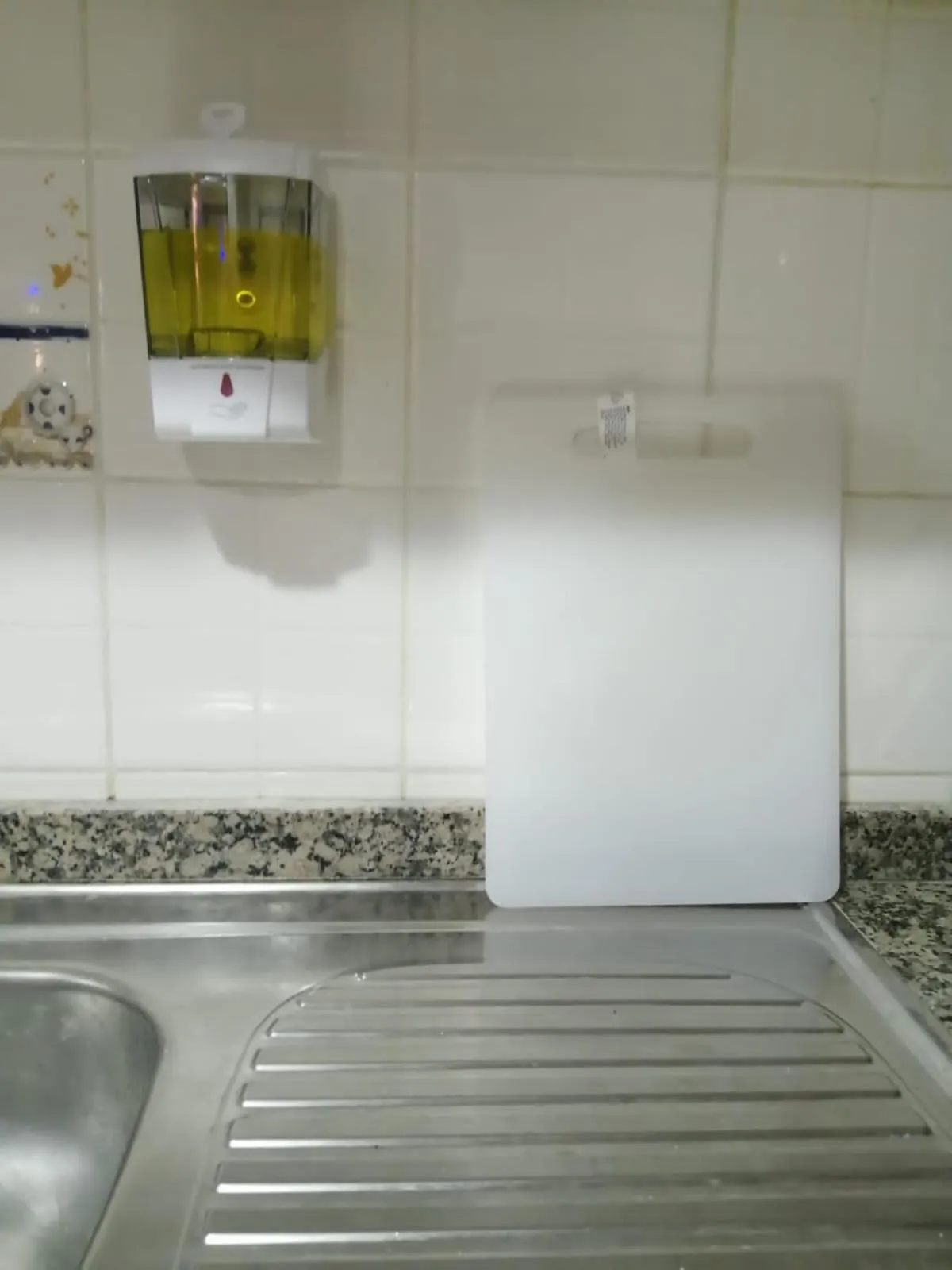Kitchen or kitchenette in AlBarsha 1 Hostel by PHM