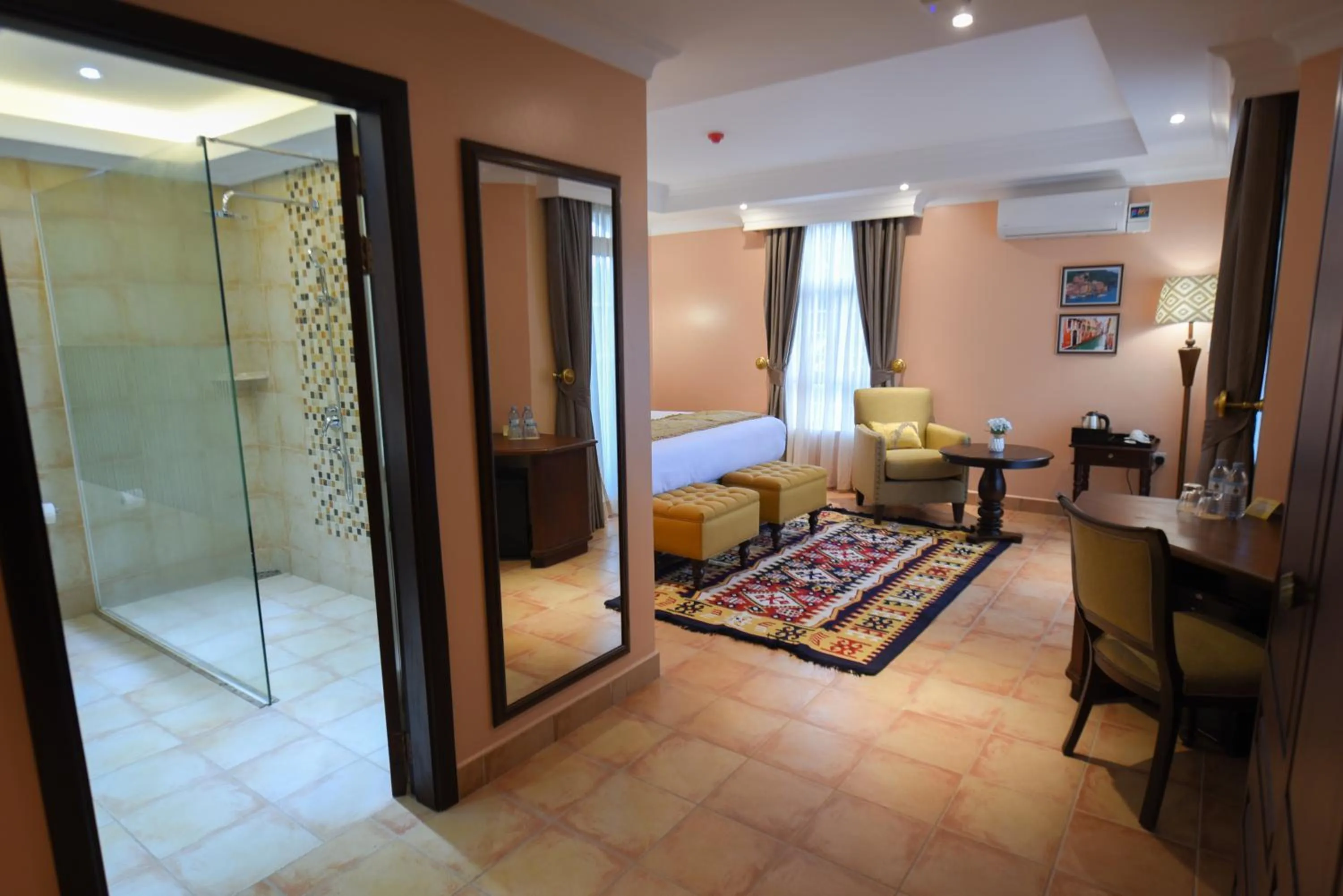 Seating area, Bed in Casa Solada Hotel