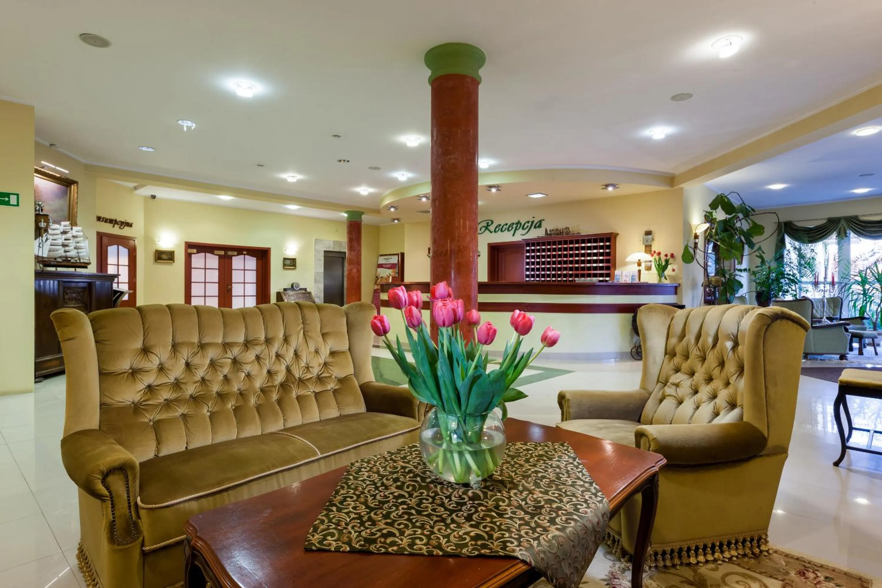 Lobby or reception in BURSZTYN - BERNSTEIN APARTMENTS