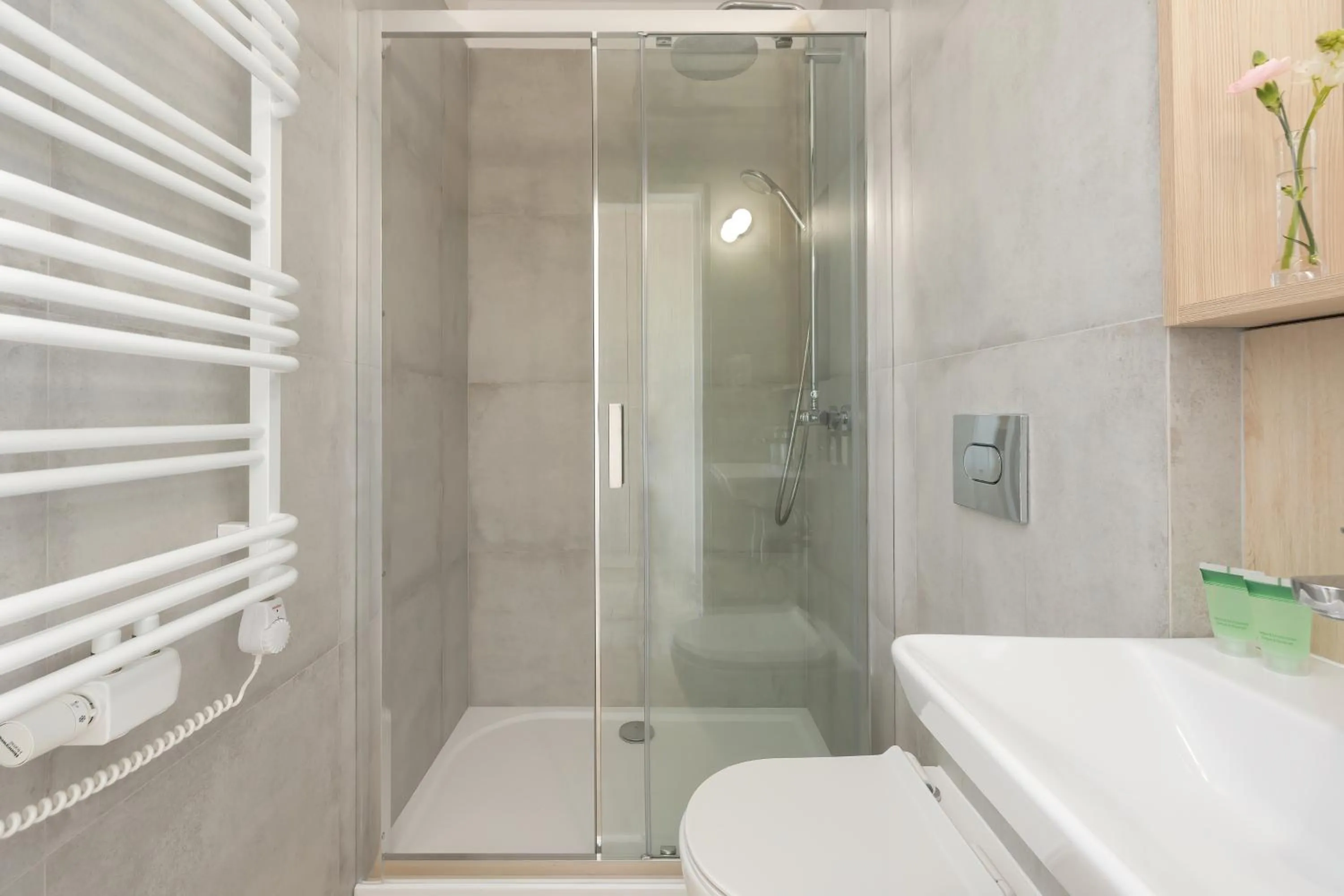 Bathroom in BURSZTYN - BERNSTEIN APARTMENTS