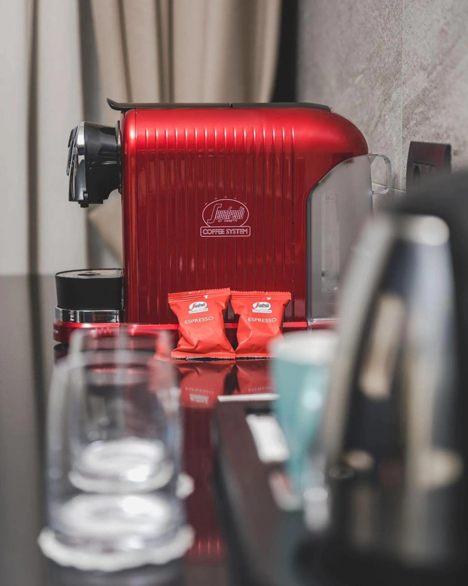 Coffee/tea facilities in SIGNUM Hotel