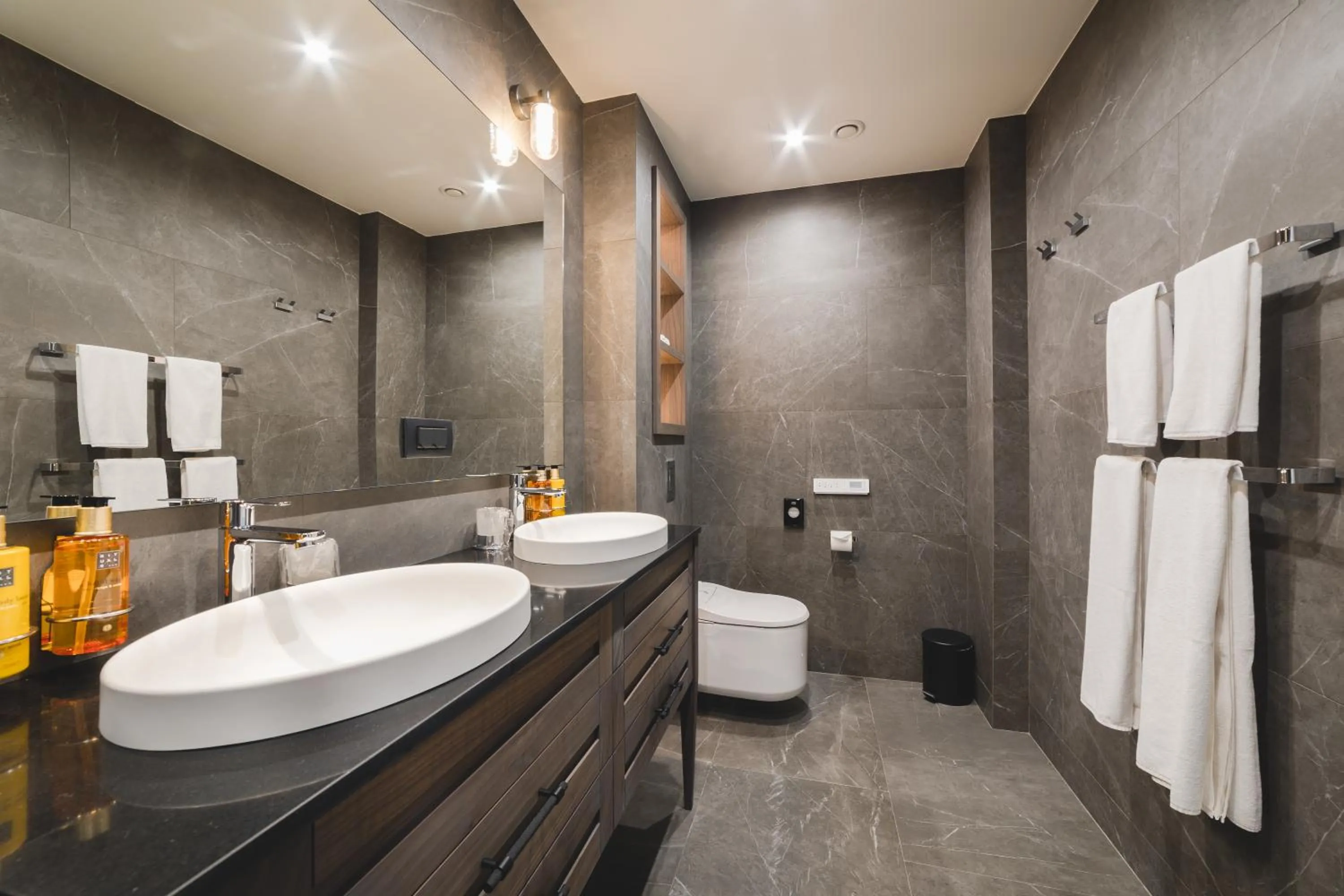 Bathroom in SIGNUM Hotel