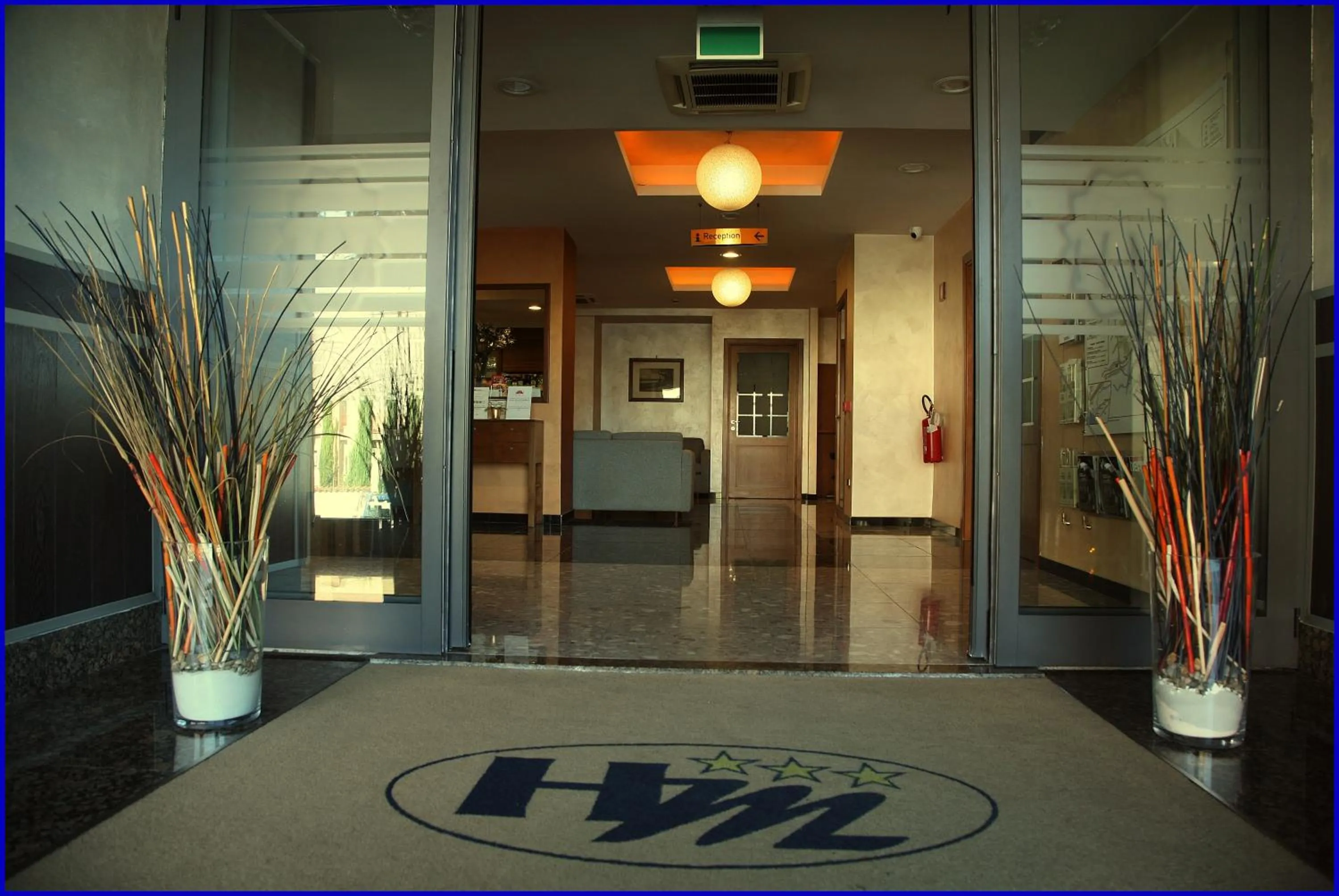 Property building in Hotel Meeting