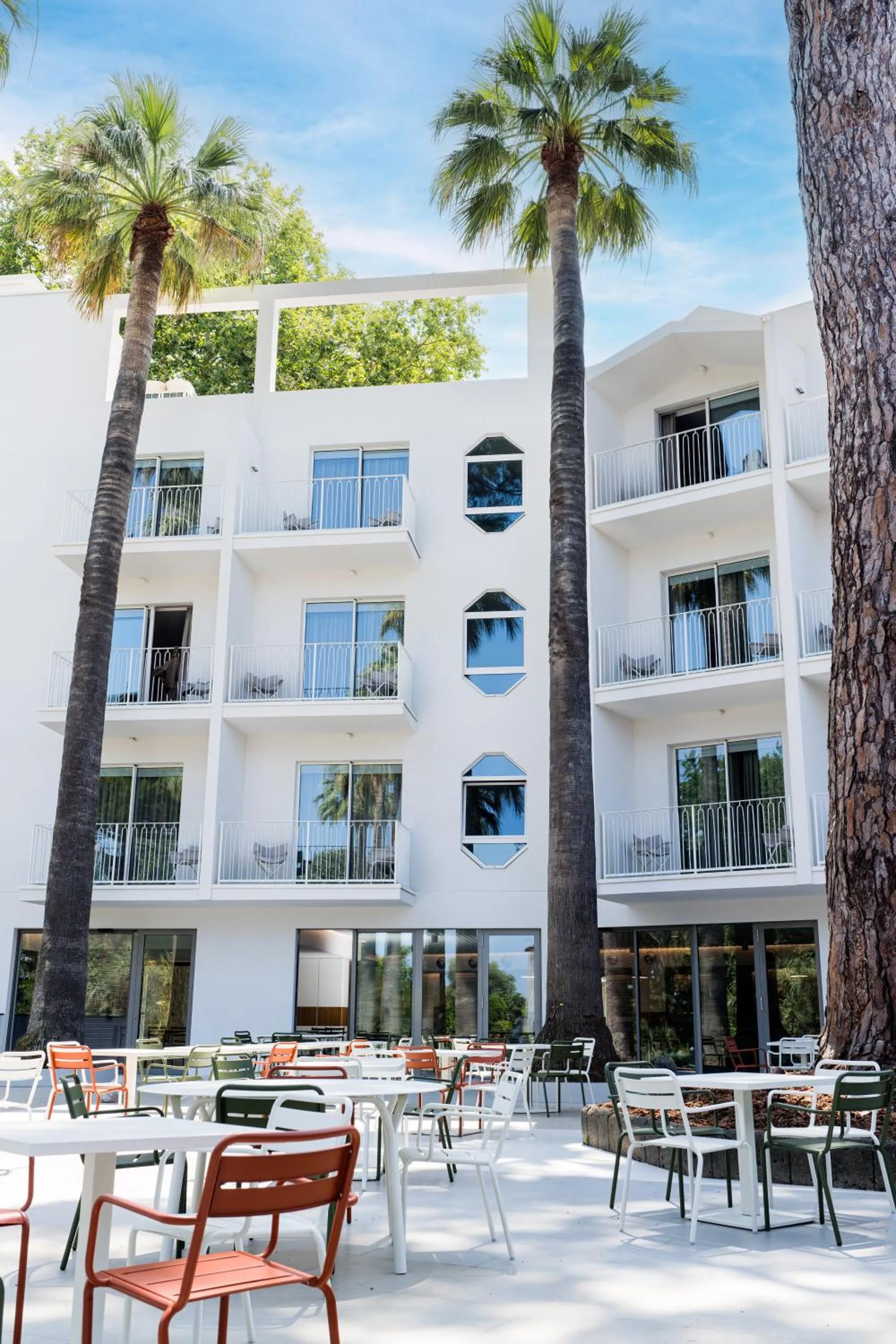 Property building in La Residenza