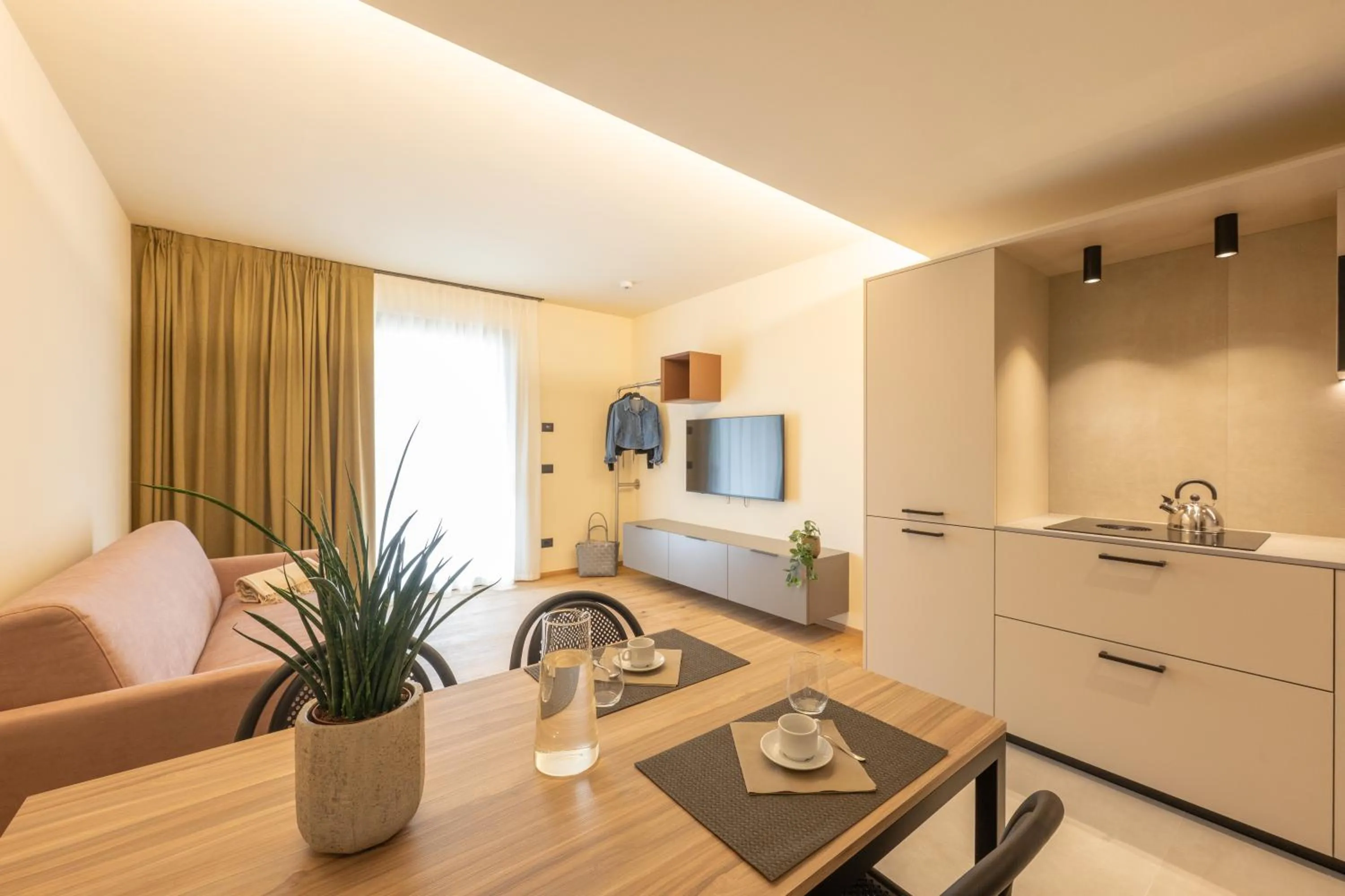 Living room, Bed in Etra Suites & Apartments