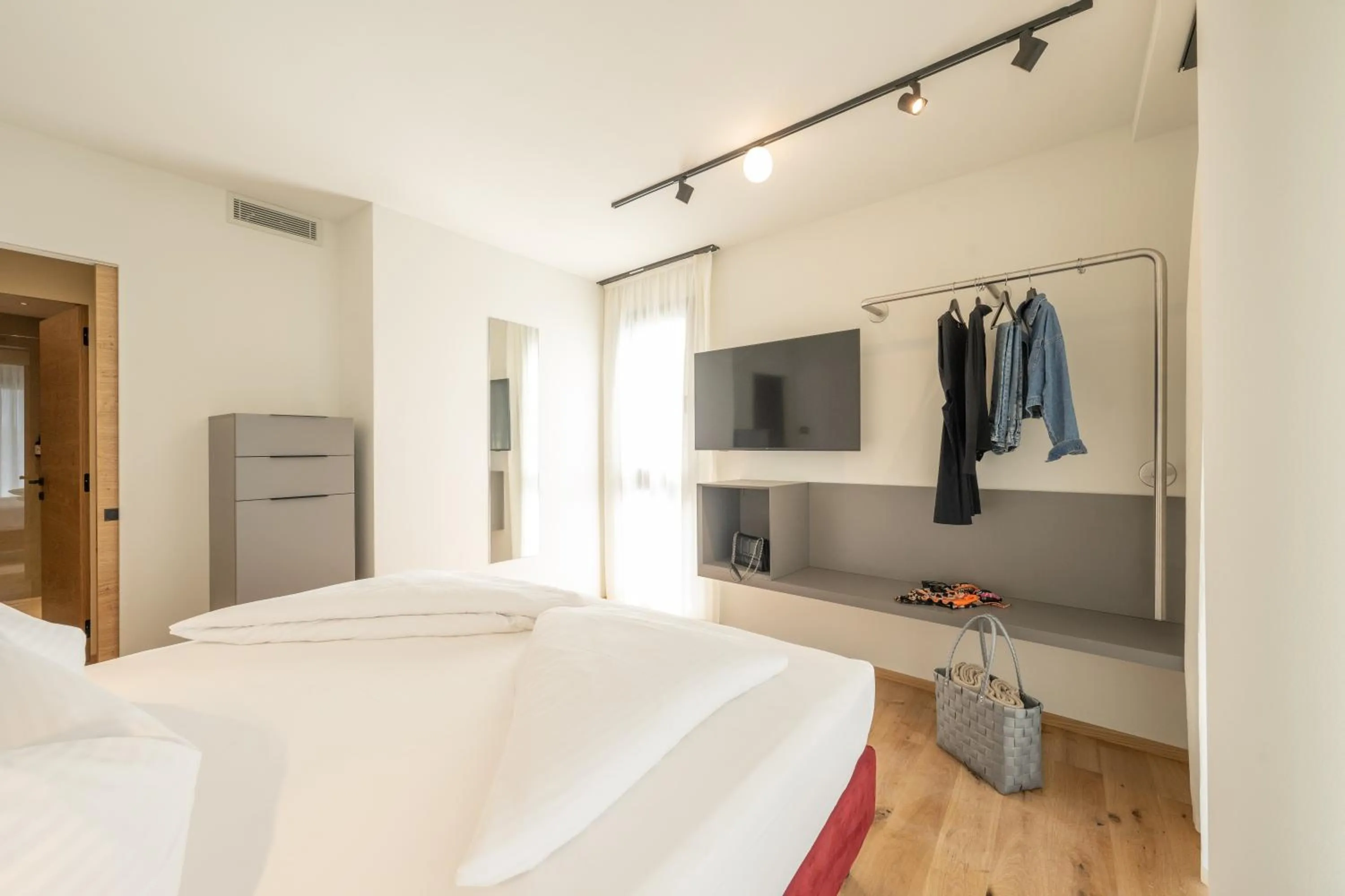 Bedroom, Bed in Etra Suites & Apartments