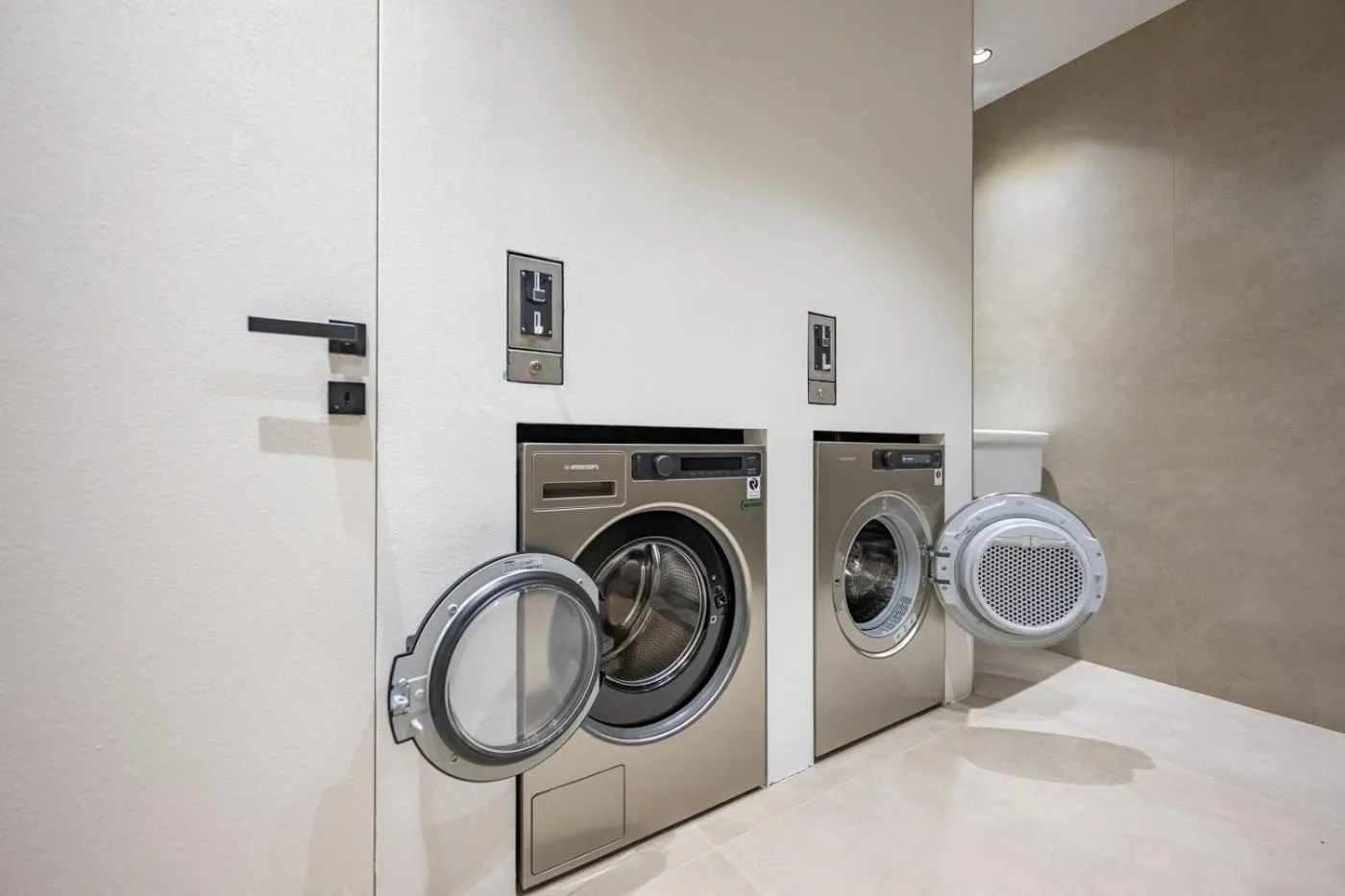 laundry in Etra Suites & Apartments