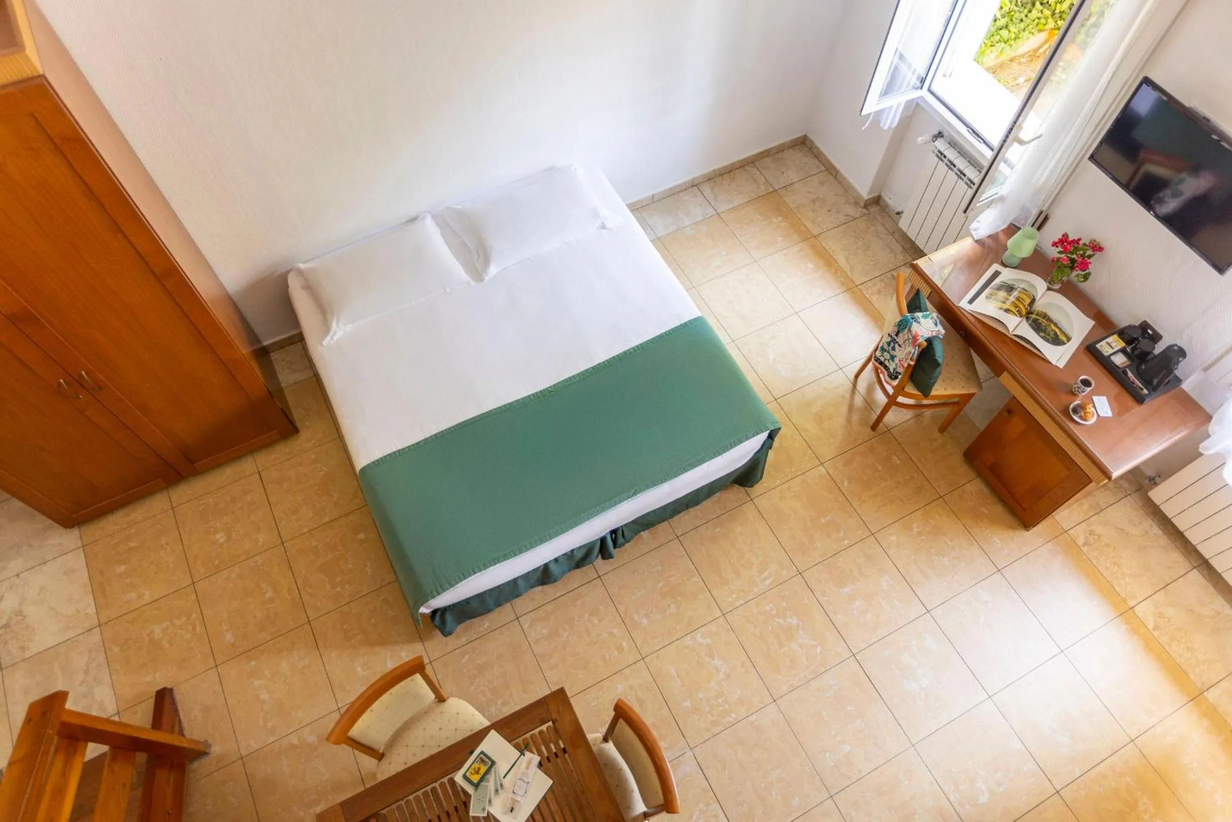 Bedroom, Bed in Hotel & Residence Venezia 2000