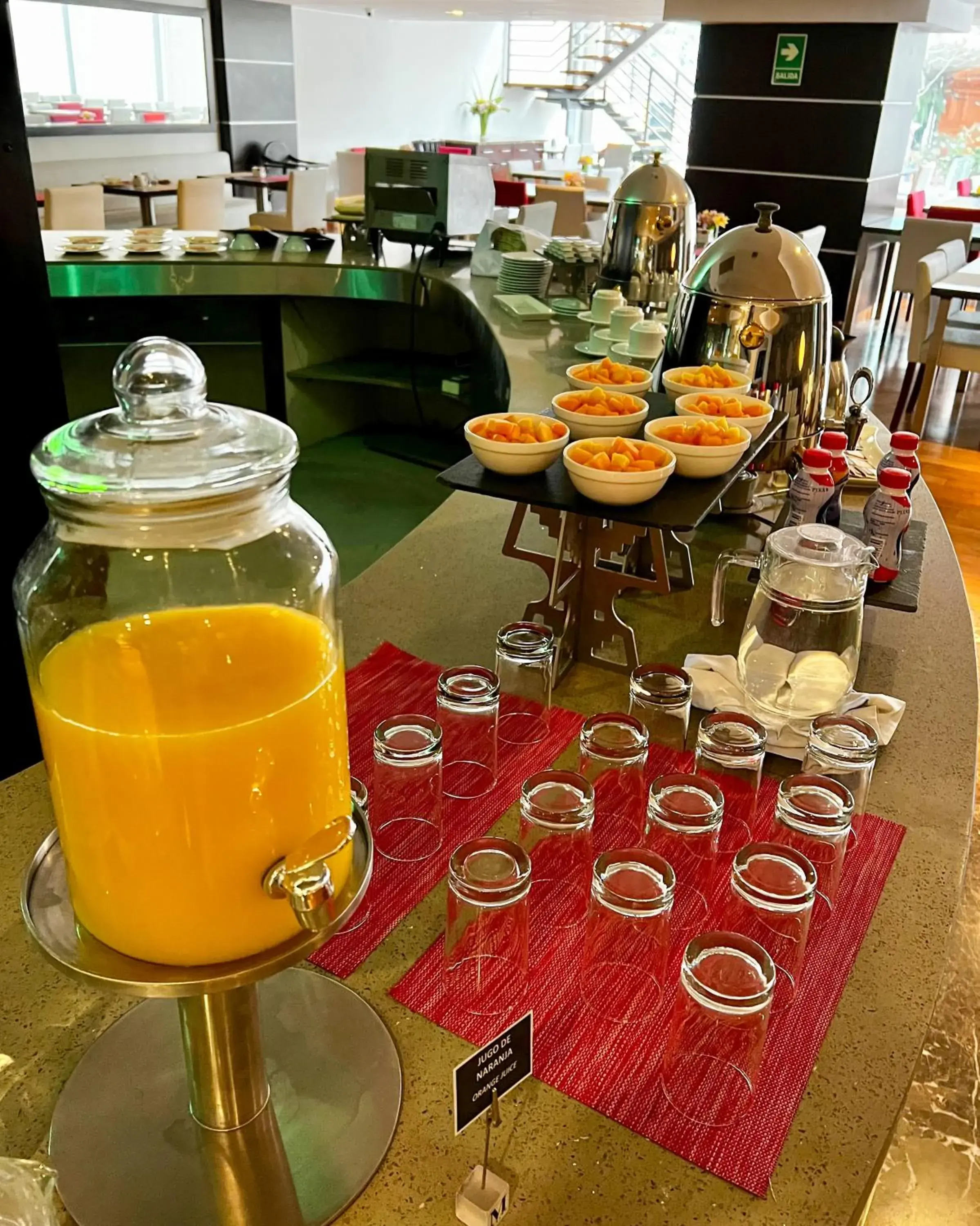 Restaurant/places to eat in Sol de Oro Hotel & Suites Restaurant/places to eat in Sol de Oro Hotel & Suites