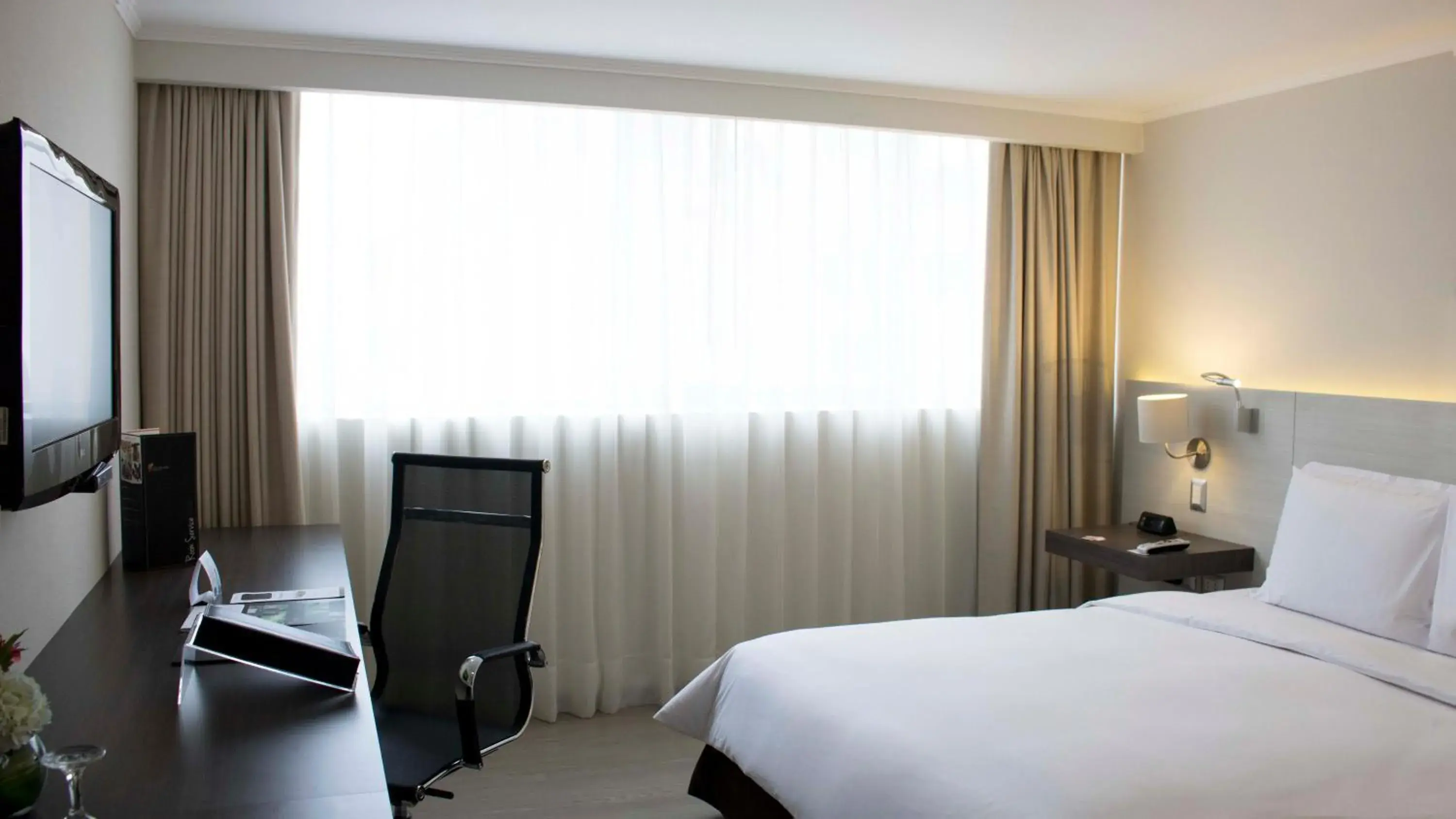 Bed in Sol de Oro Hotel & Suites Bed in Sol de Oro Hotel & Suites