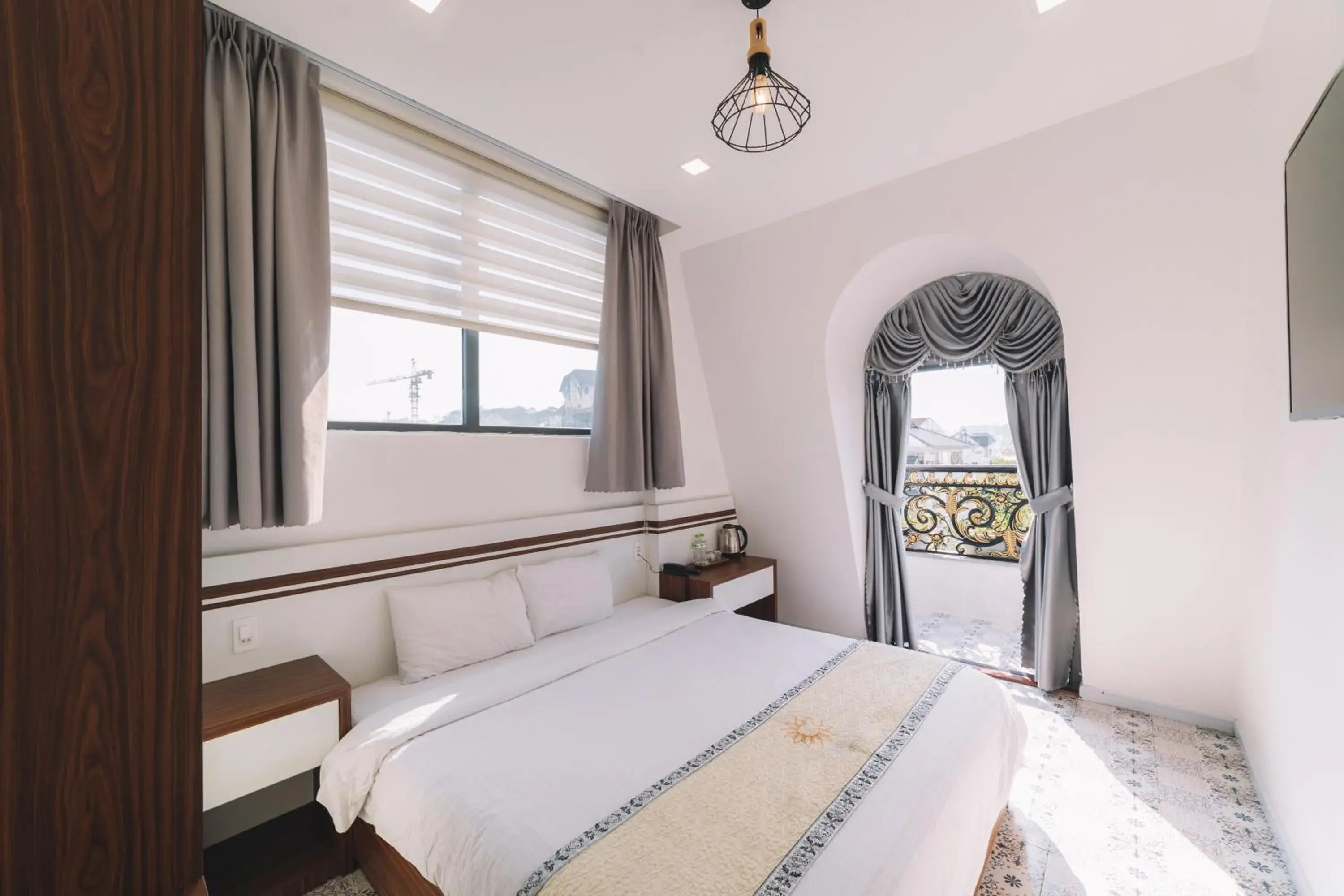 Bed in Hạ Na Hotel Đà Lạt Bed in Hạ Na Hotel Đà Lạt