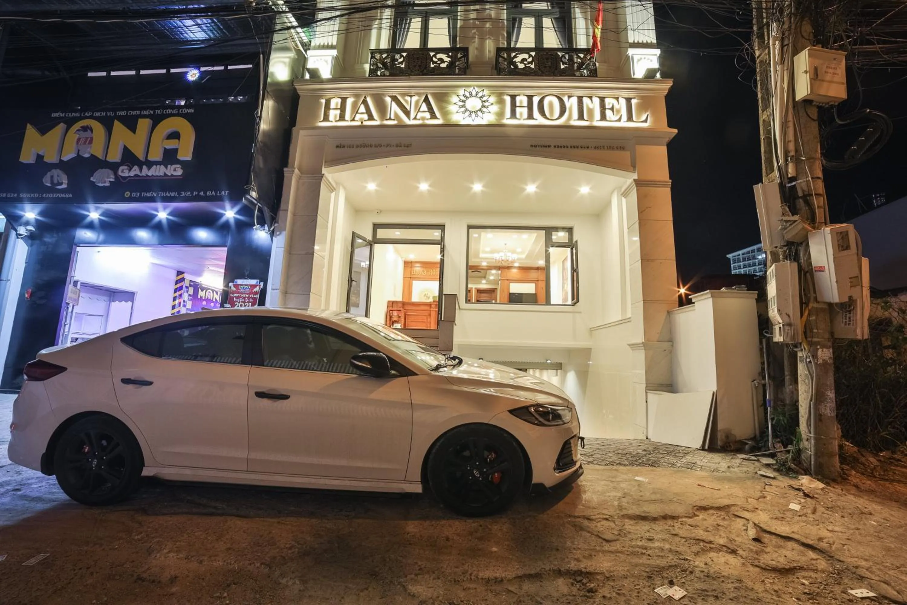 Property building in Hạ Na Hotel Đà Lạt