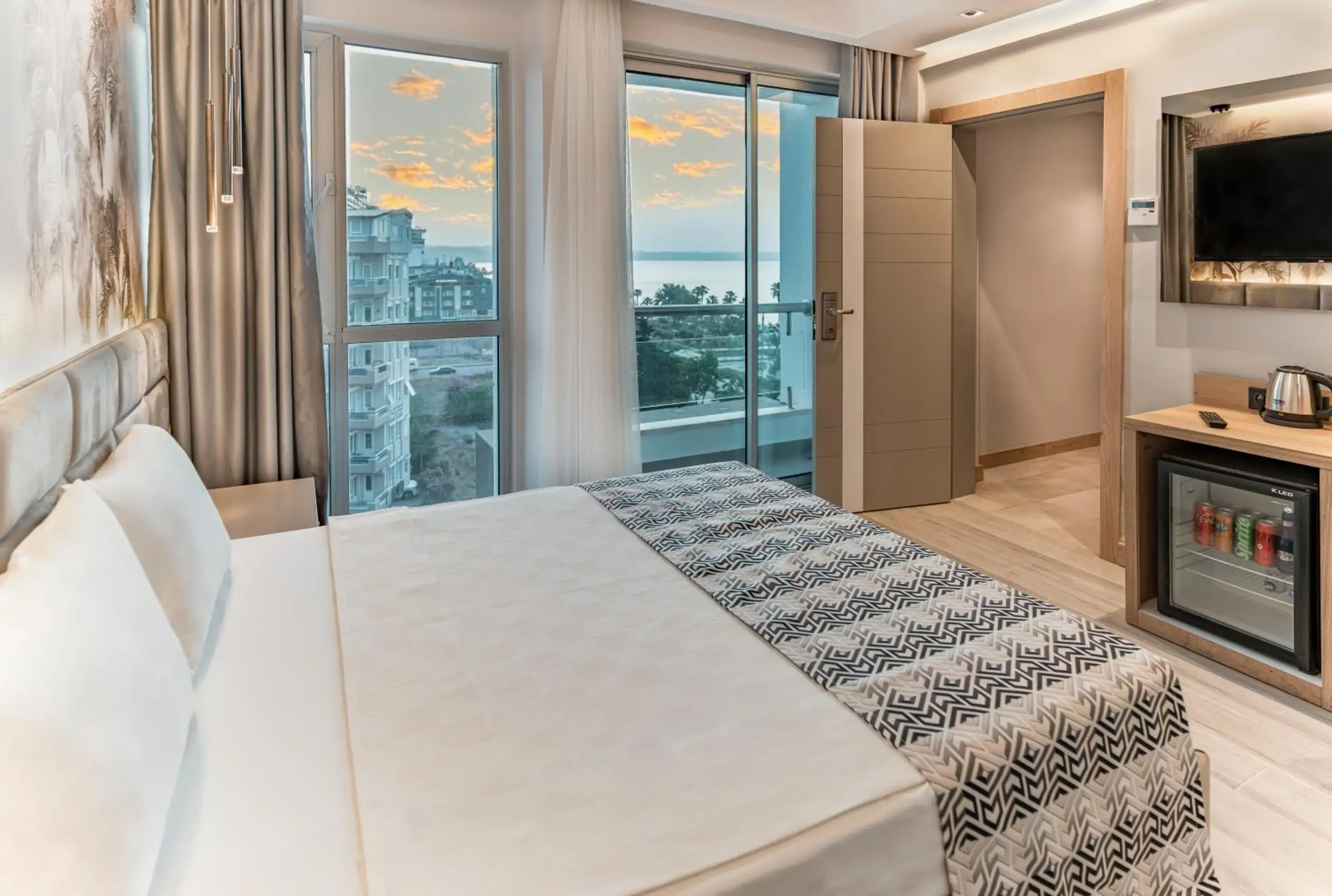 Bed in PEARLY HOTEL Bed in PEARLY HOTEL