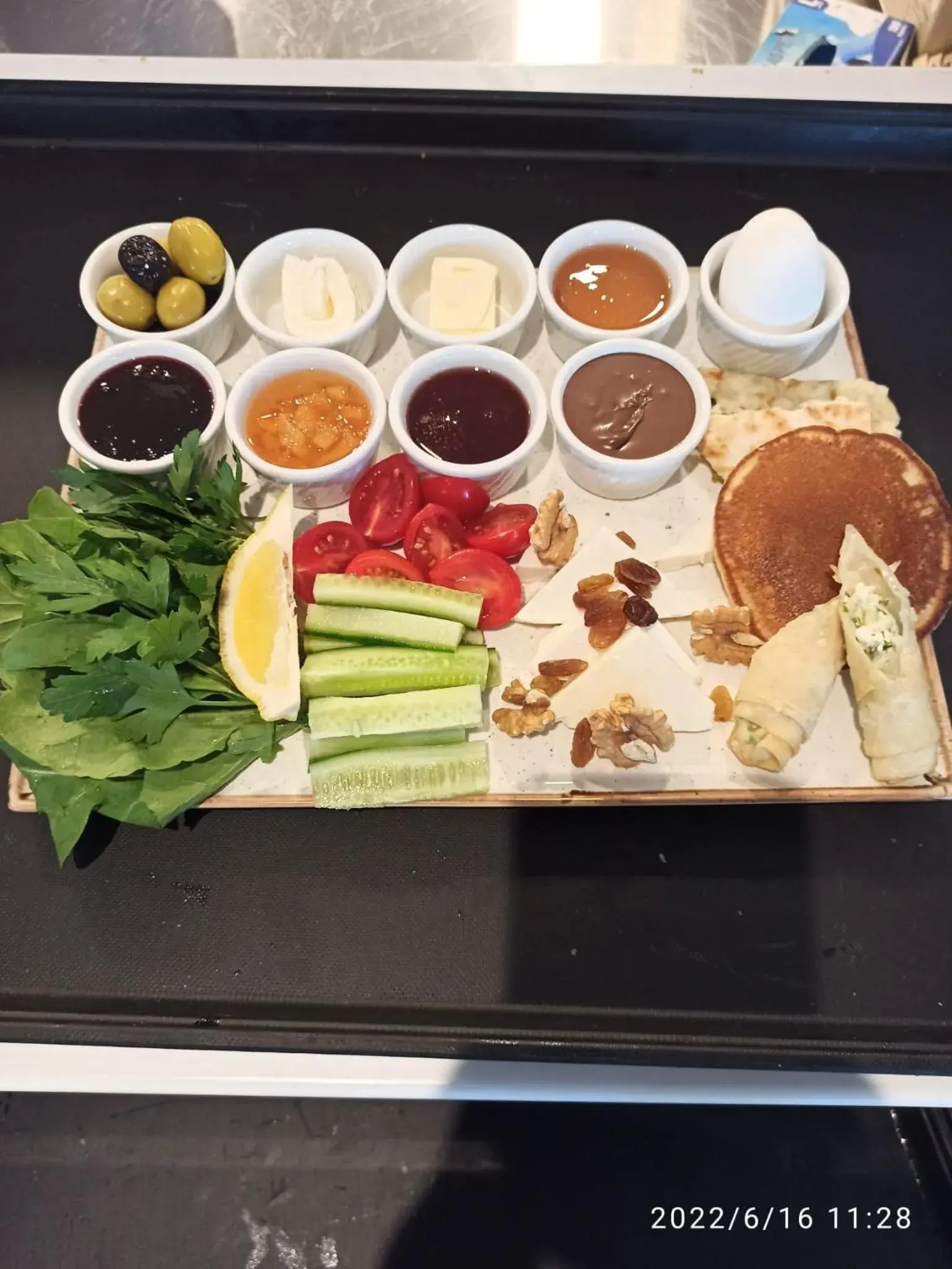 Breakfast in PEARLY HOTEL Breakfast in PEARLY HOTEL