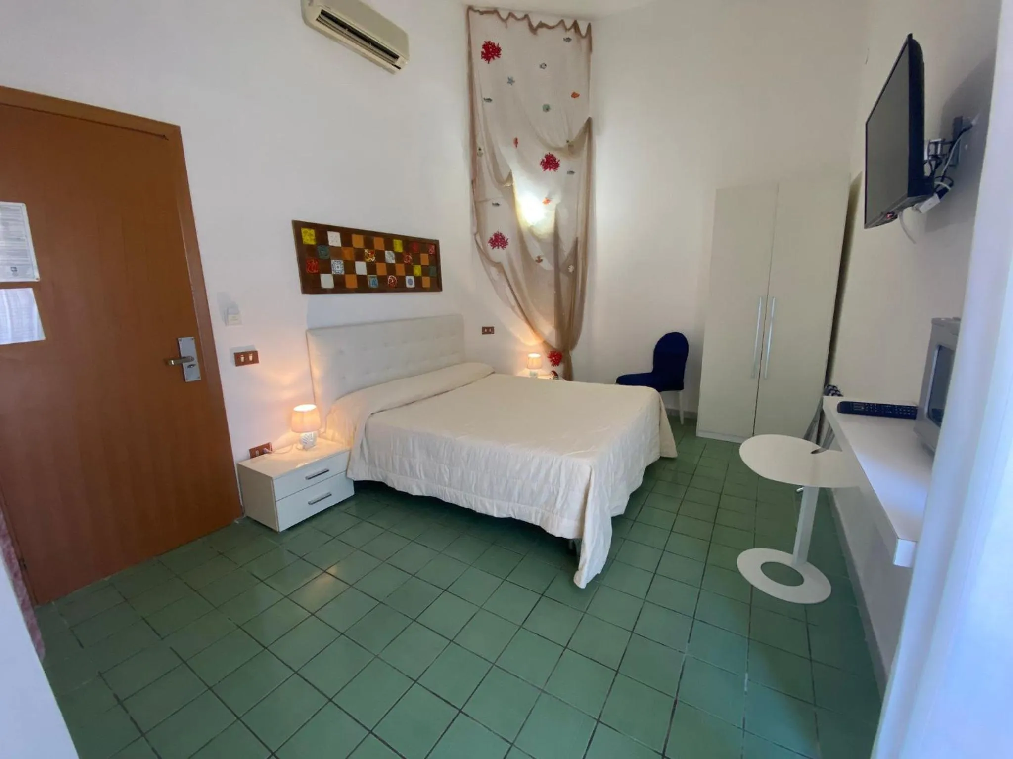 View (from property/room), Bed in Hotel Vietri Coast