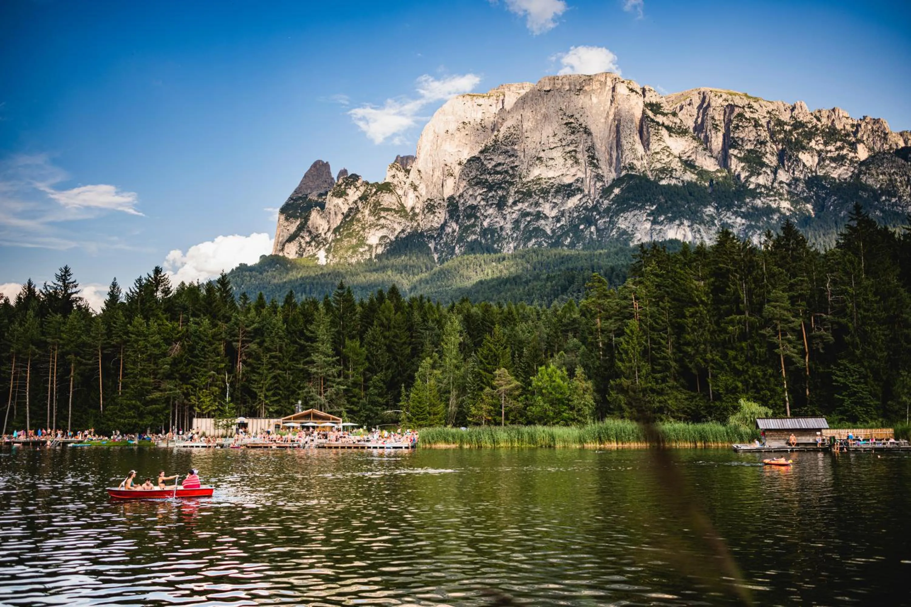 Staff in Hotel Emmy - five elements