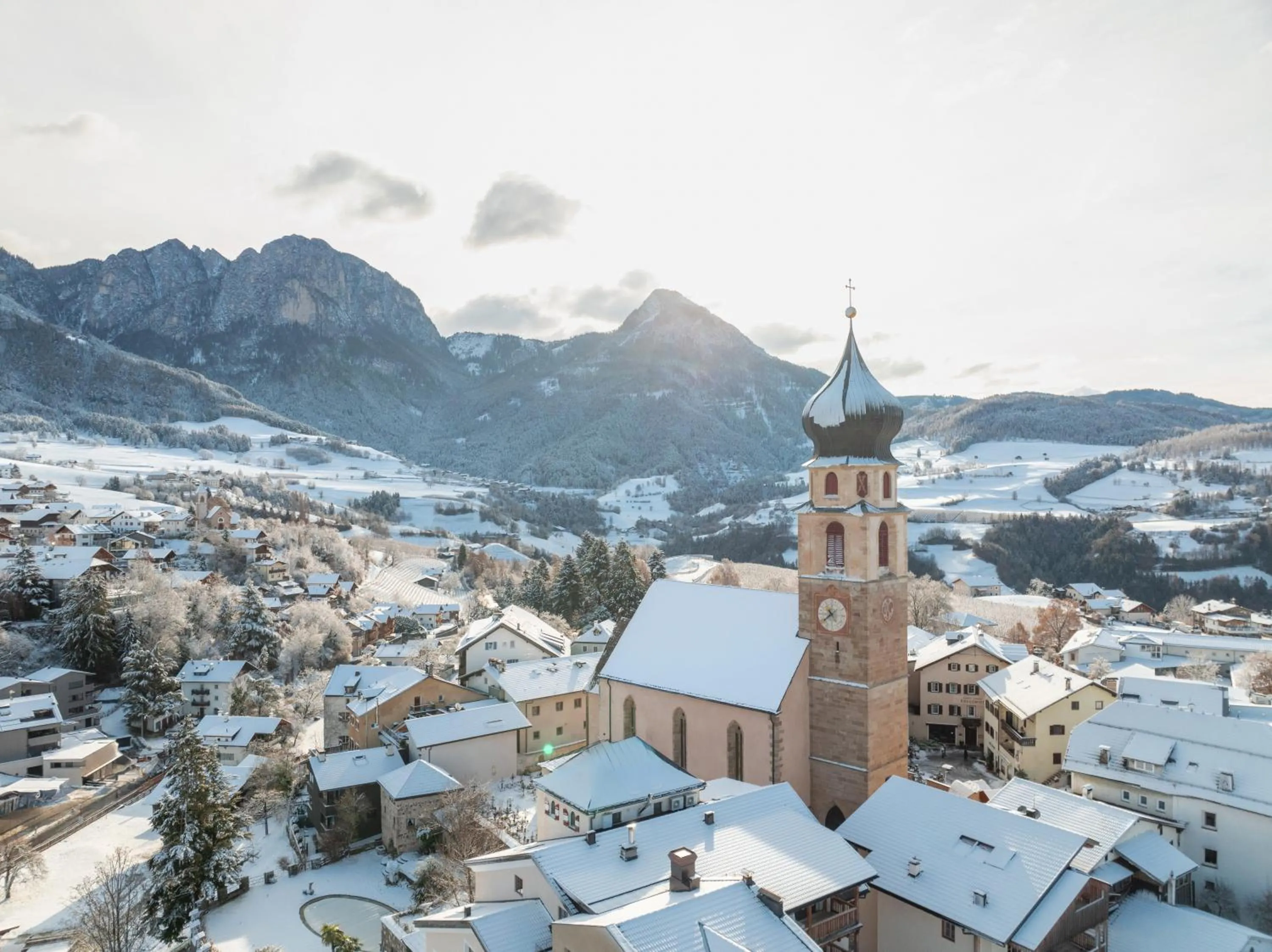 Nearby landmark in Hotel Emmy - five elements